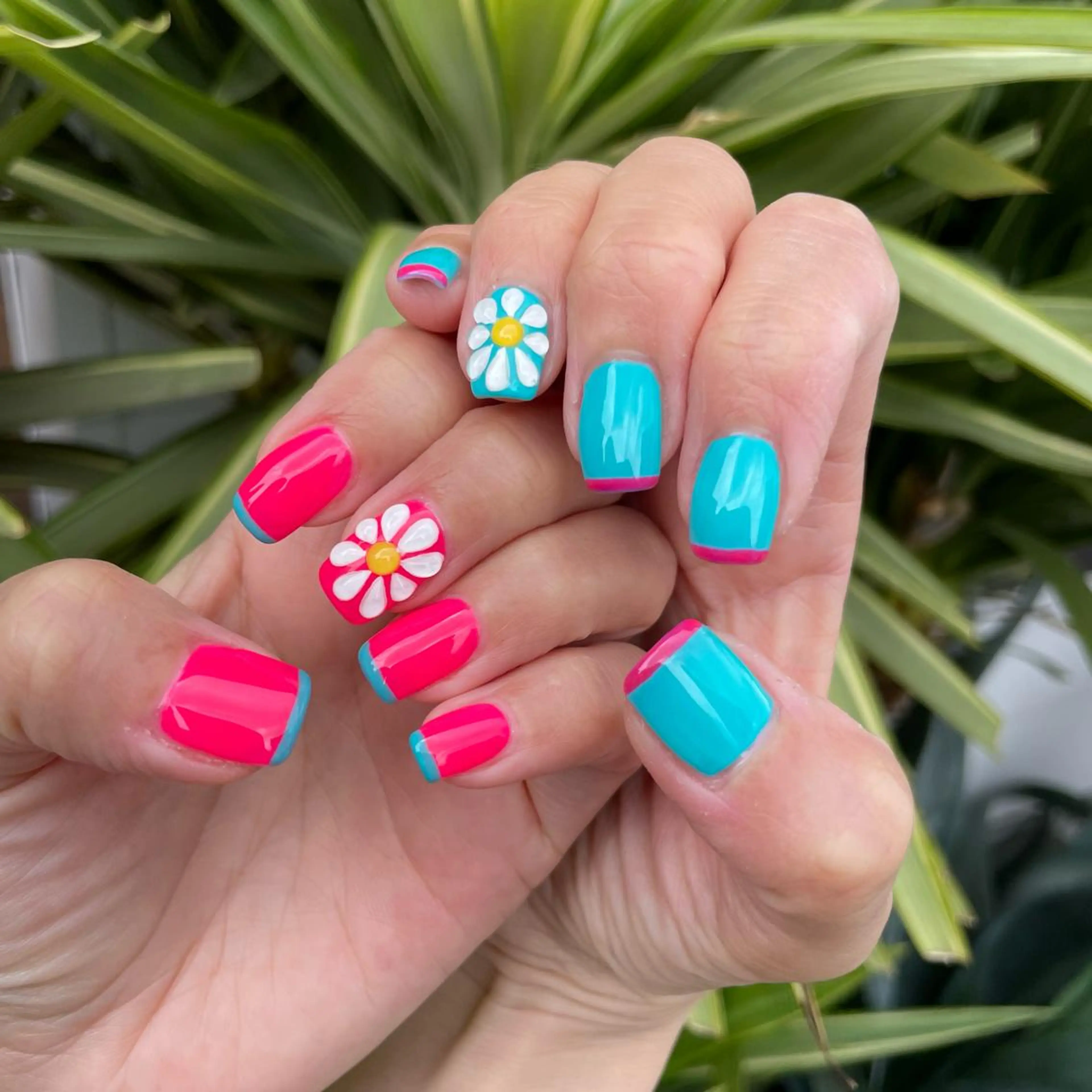 ネイル es nailのネイルデザイン