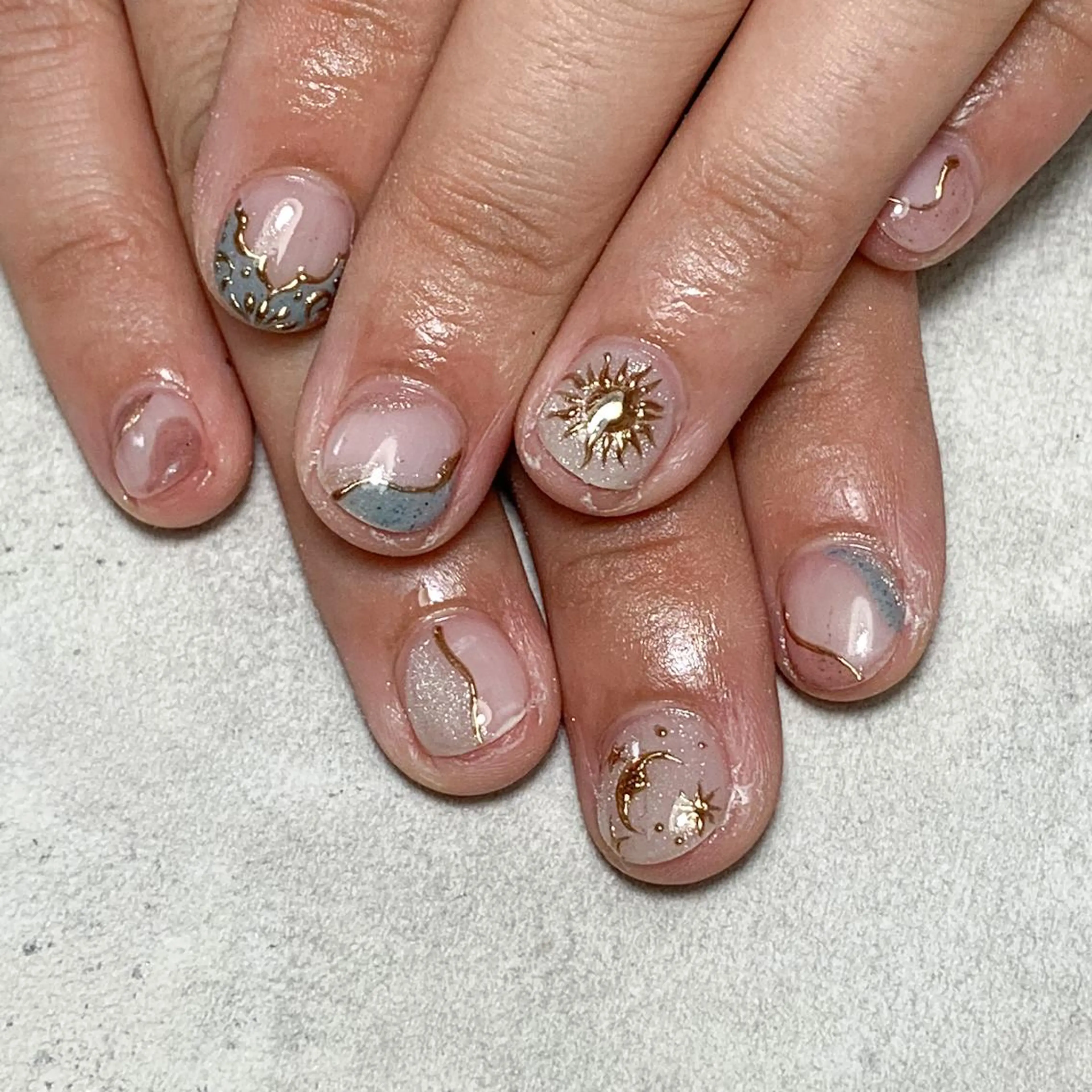ネイル ハンドネイル FIORITURA aiのネイルデザイン