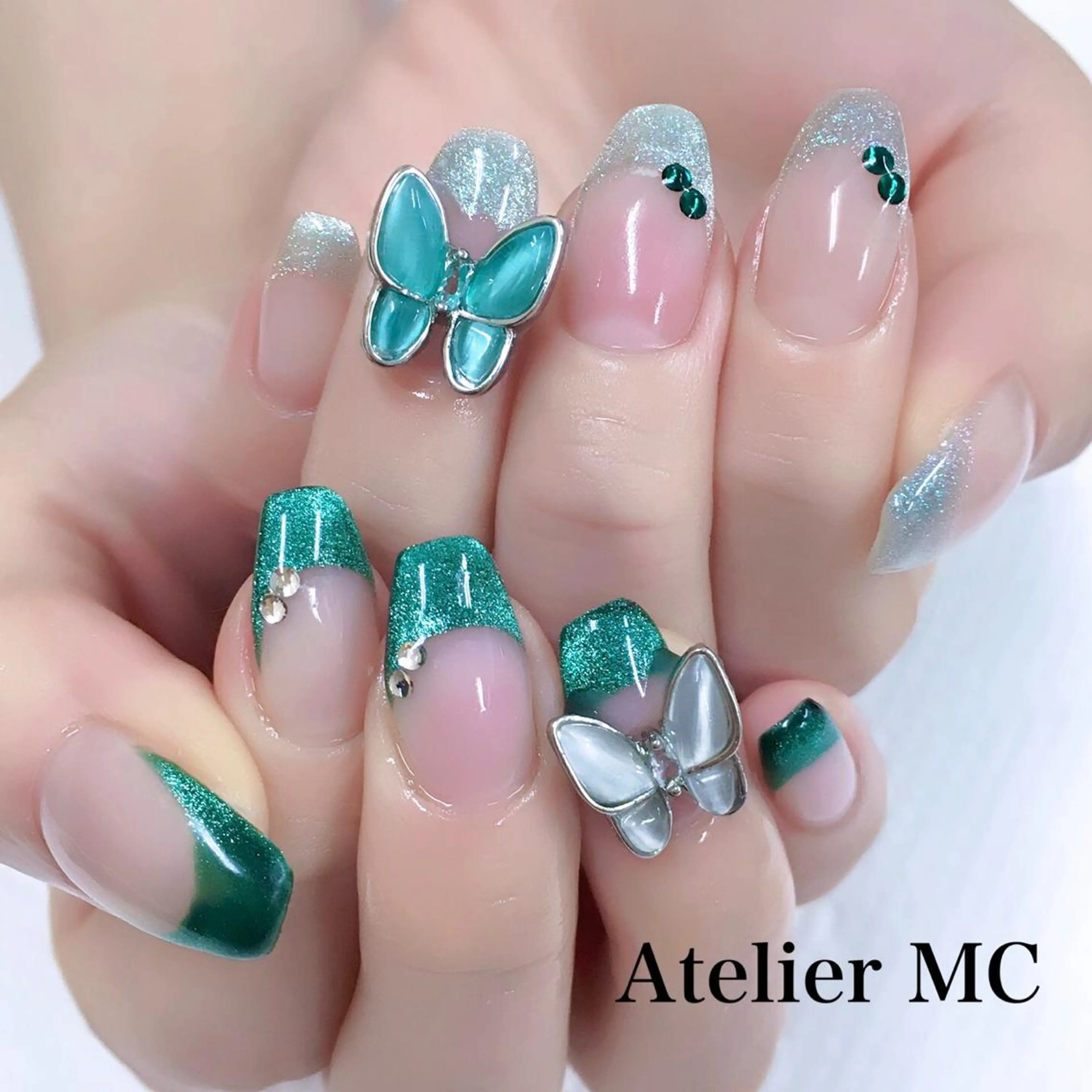 ネイル ハンドネイル アトリエ エムシー 【新富町・東銀座】のネイルデザイン