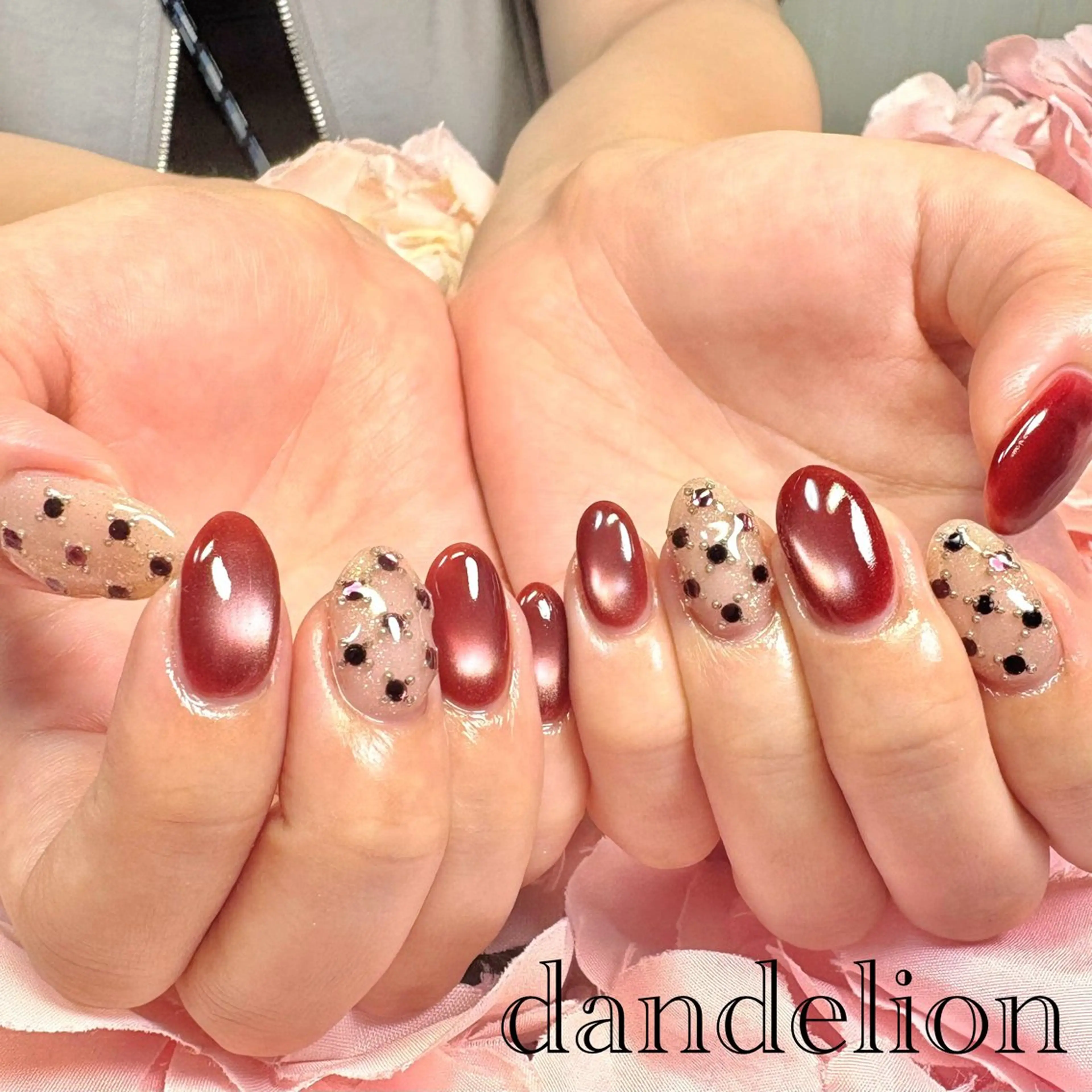 ネイル ハンドネイル ハンドケア dandelion ダンデライオンのネイルデザイン