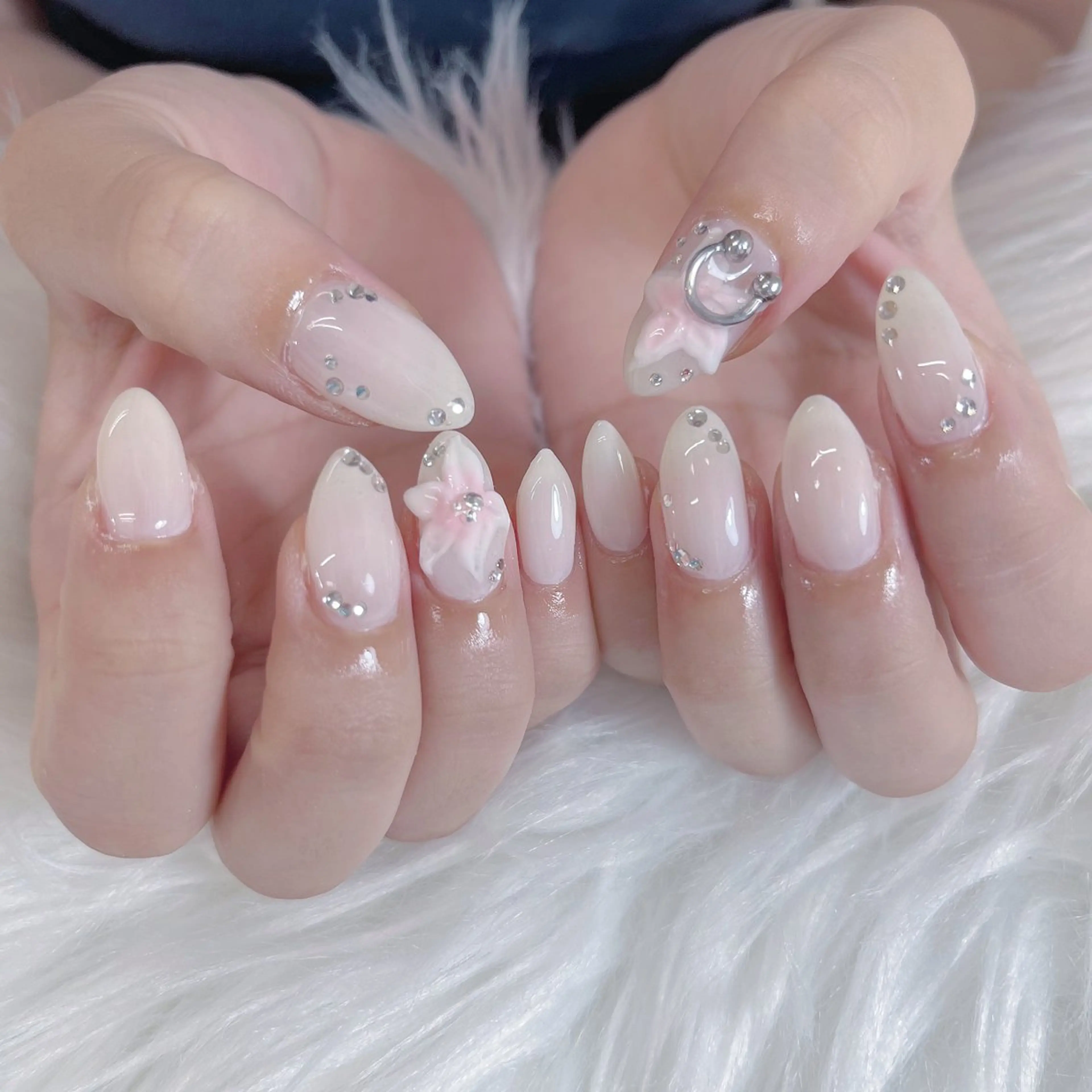 ネイル Maya 🧊🫧‪のネイルデザイン