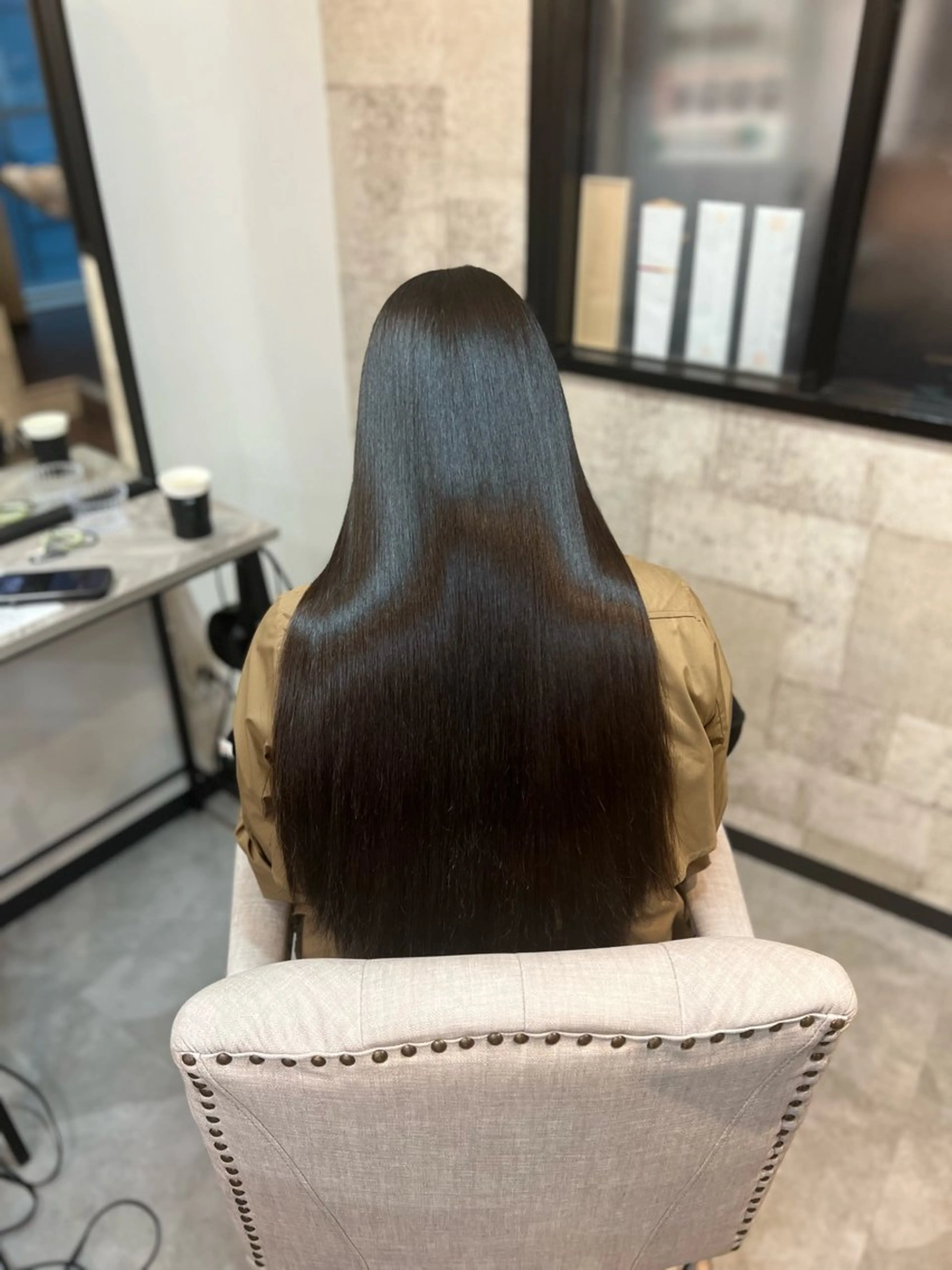 ロング 縮毛矯正 縮毛矯正 トリートメント 🟡ショートカット 髪質改善・Tomoのヘアスタイル