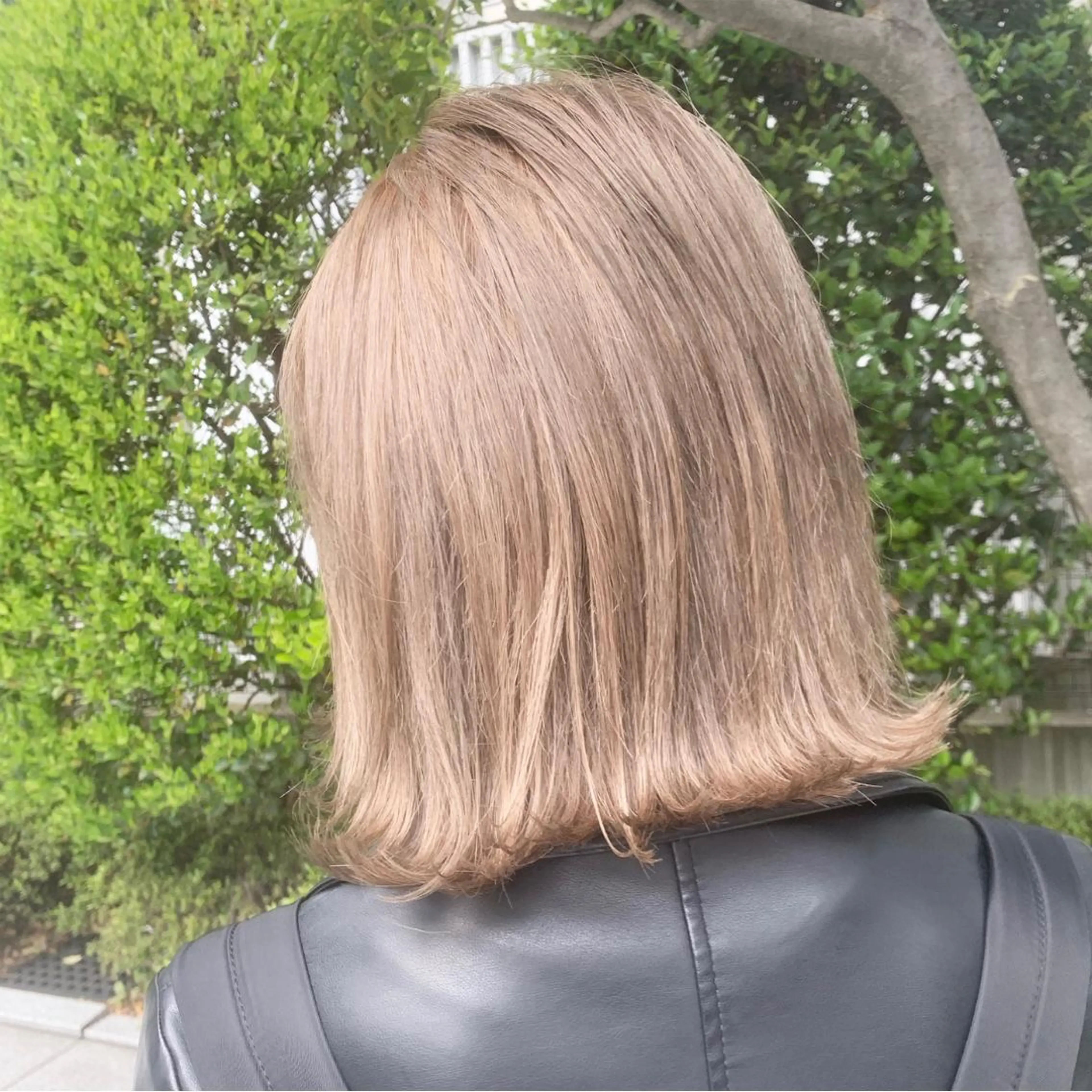 ショート カラー ヘアアレンジ ハイトーン/美髪矯正 🍃大江拓実のヘアスタイル