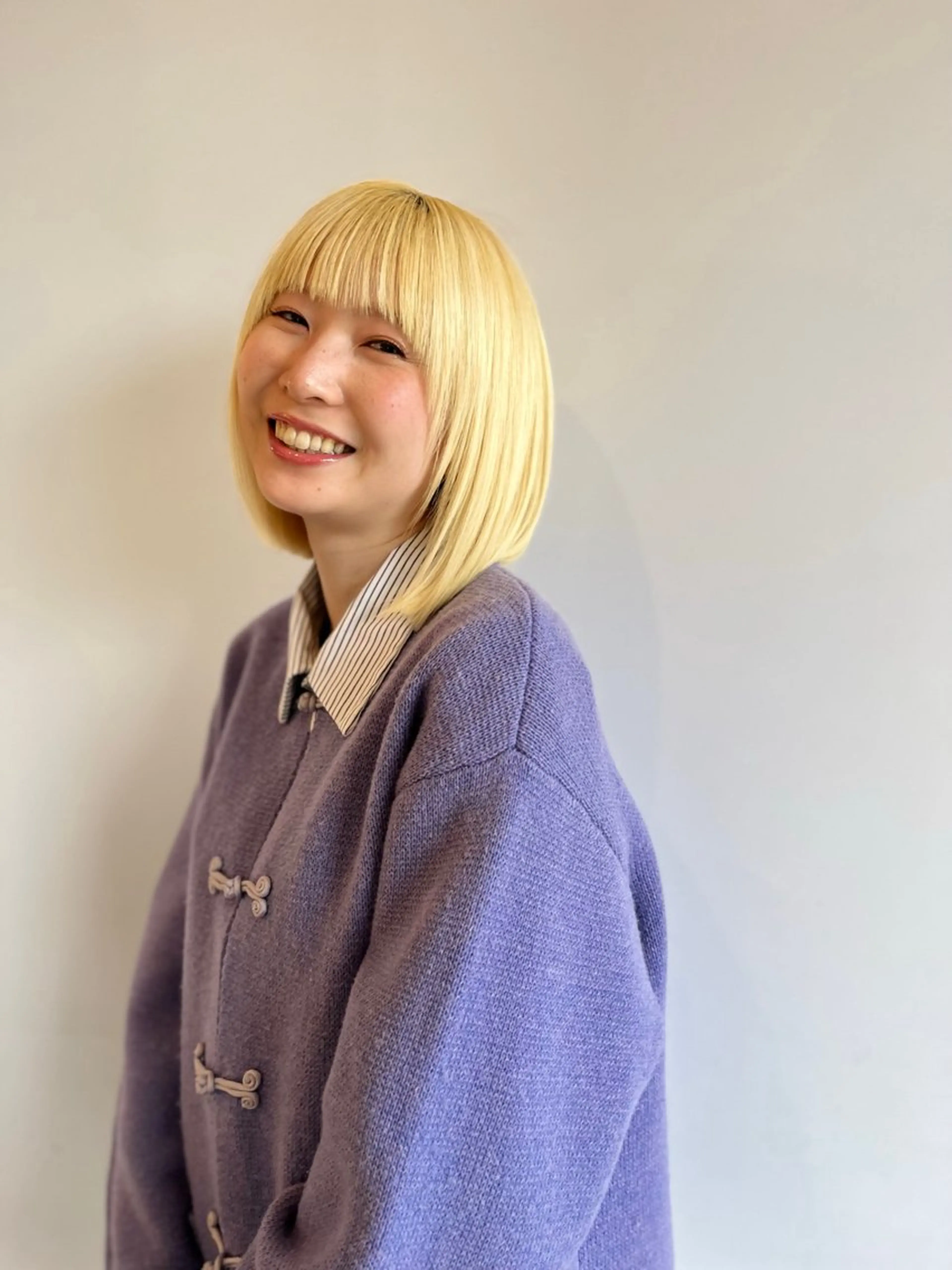 ミディアム ワイドバング DOLL モデル募集アカウントのヘアスタイル