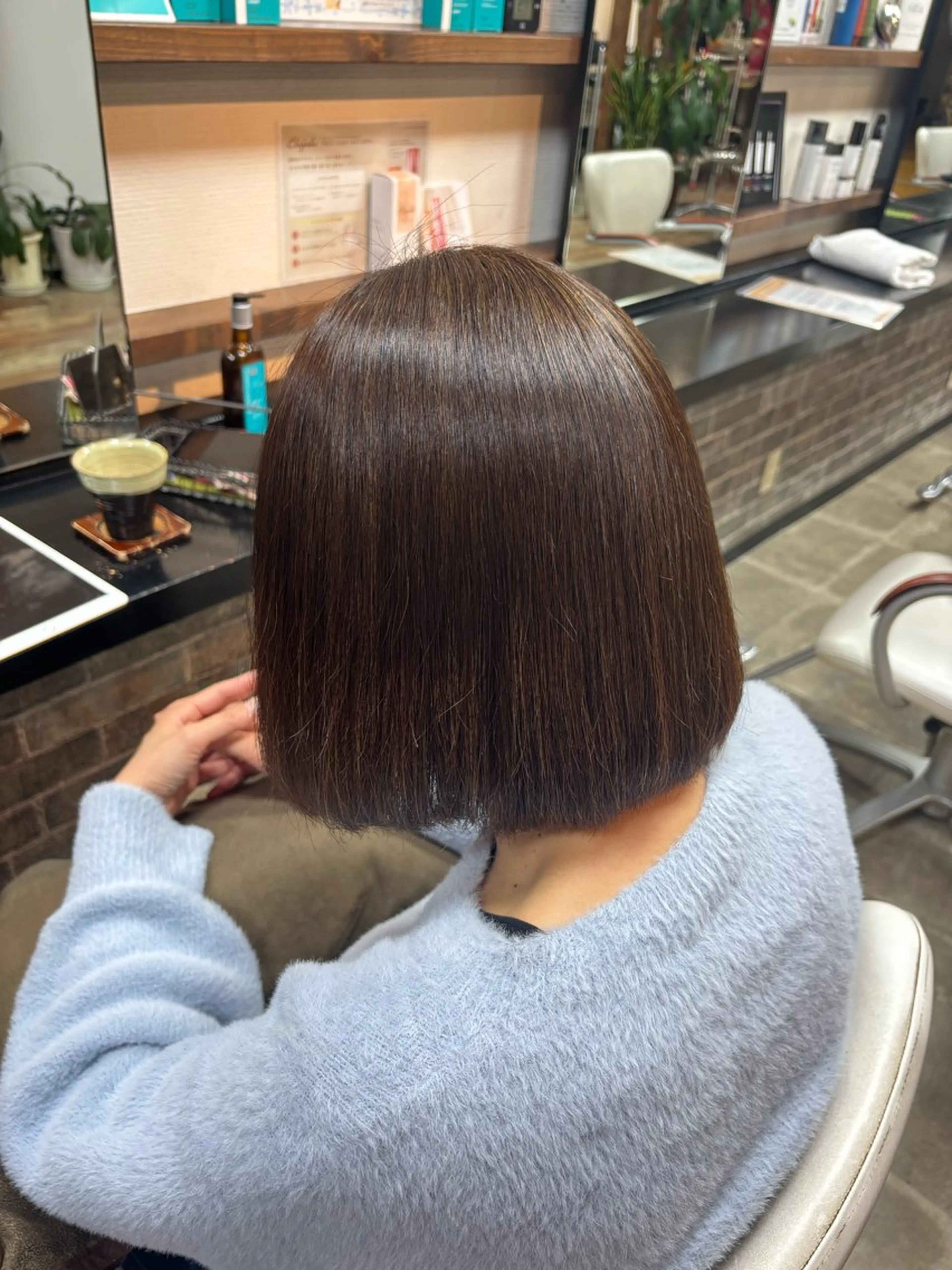 ショート パーマ ボブ カット 縮毛矯正 イツキ🌕デザインカ ラー🥨髪質改善🫧のヘアスタイル