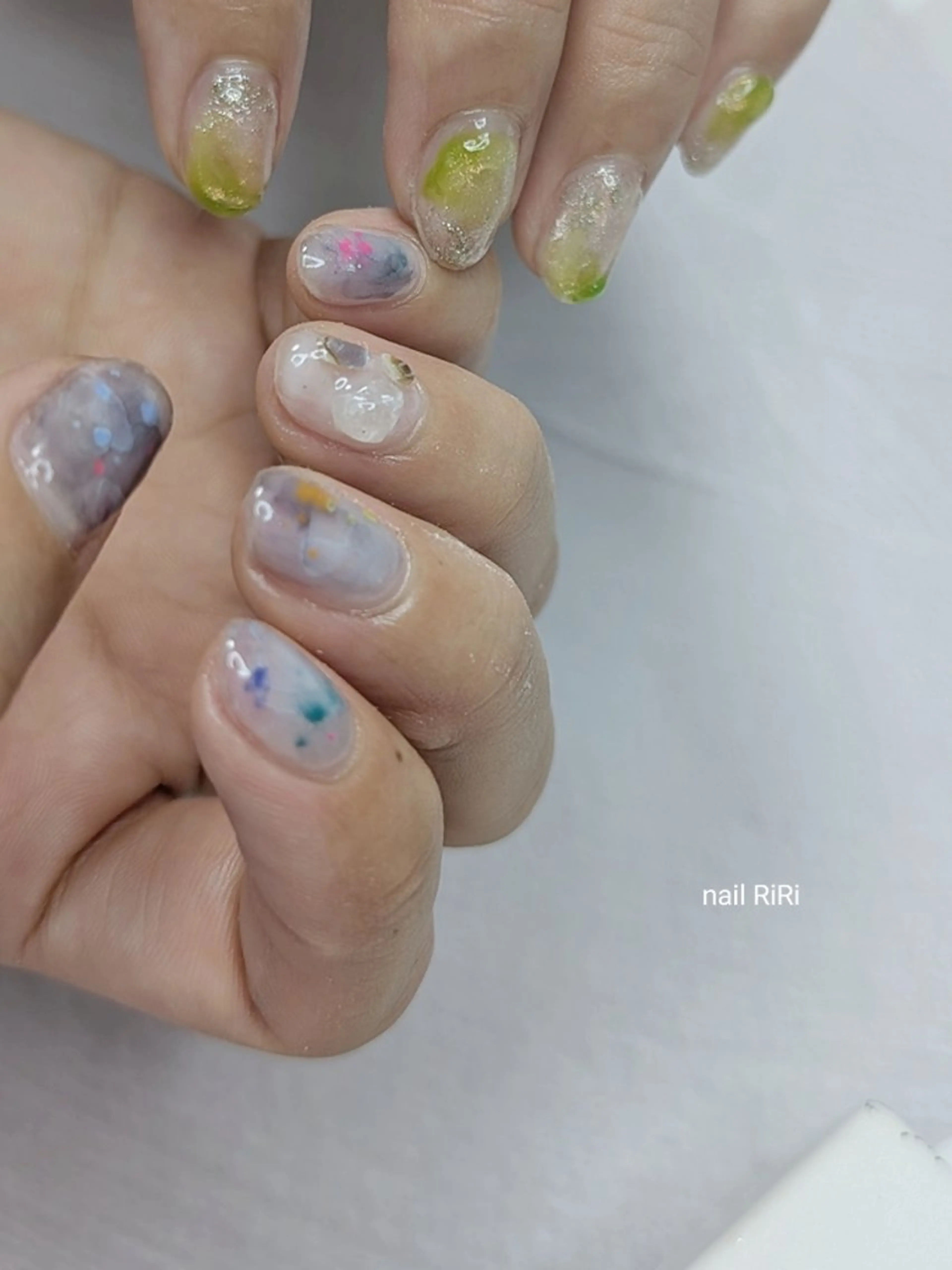 ネイル ハンドネイル フットネイル ハンドケア nail RiRi アトレナチュラのエステ・リラクイメージ