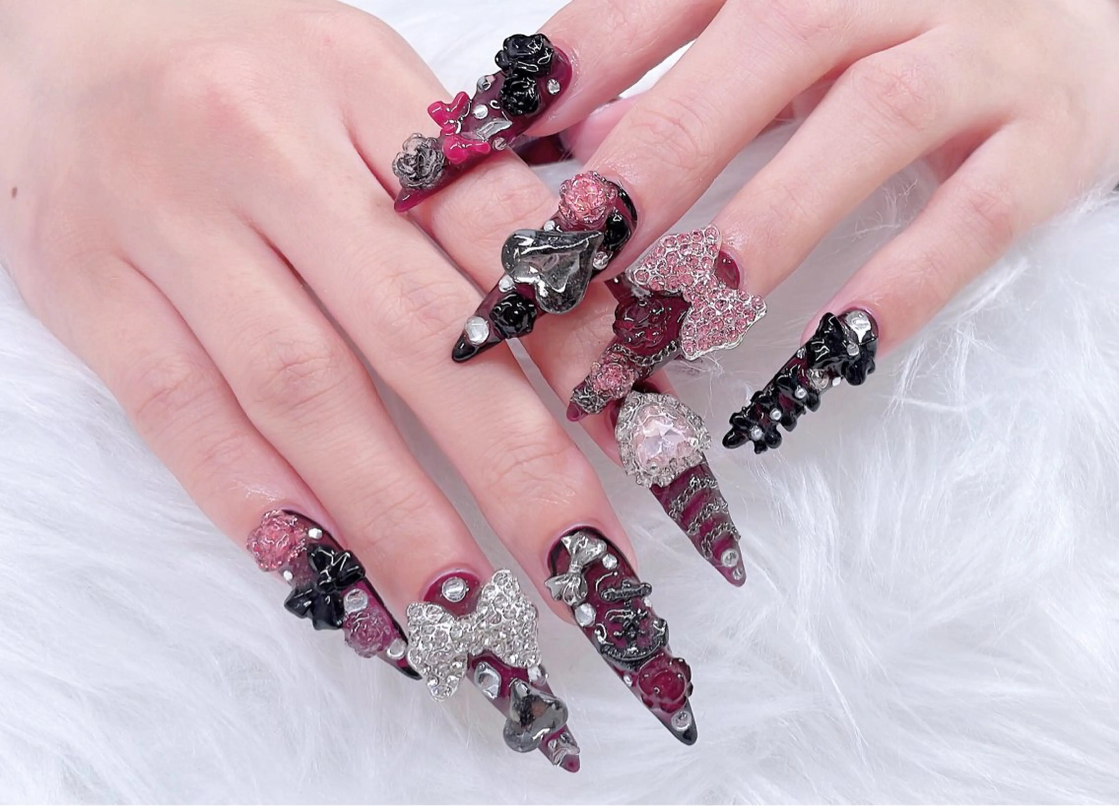 ネイル アニマル柄 チークネイル 成人式 フラッシュネイル フットネイル ハンドネイル B·U Nail大宮 長さだし専門店のネイルデザイン