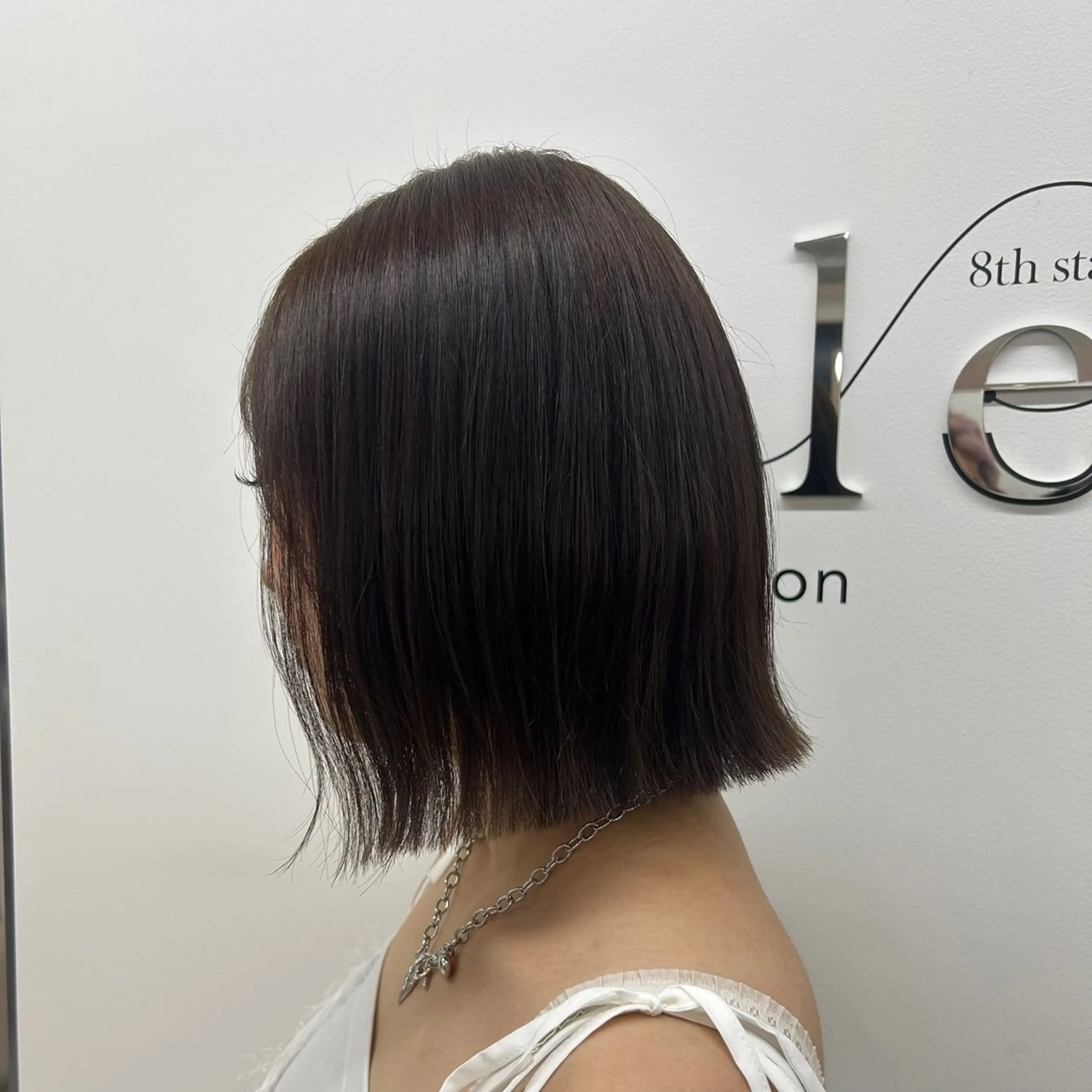 ミディアム カラー 切りっぱなしボブ ボブレイヤー アッシュ アッシュブラウン ベージュカラー ボブ/髪質改善 jionのヘアスタイル