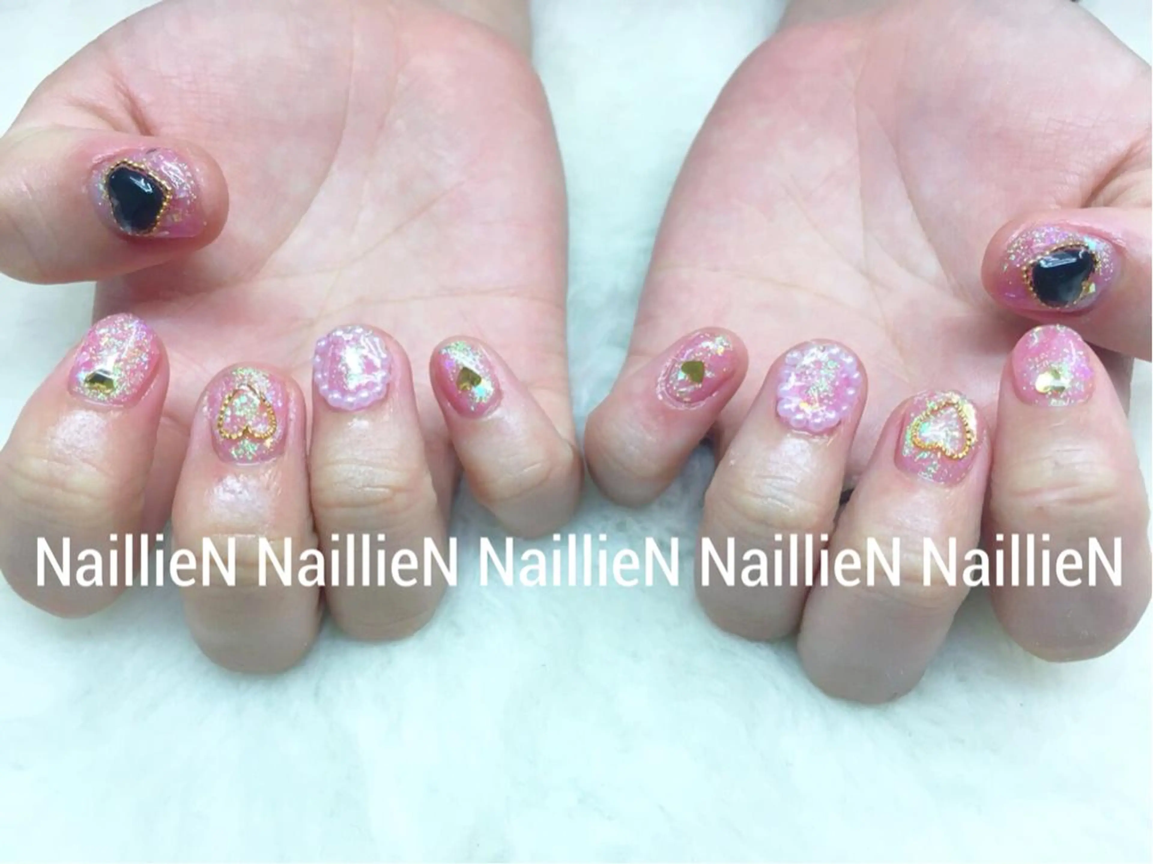 ネイル ガーリー Nail lieNのネイルデザイン