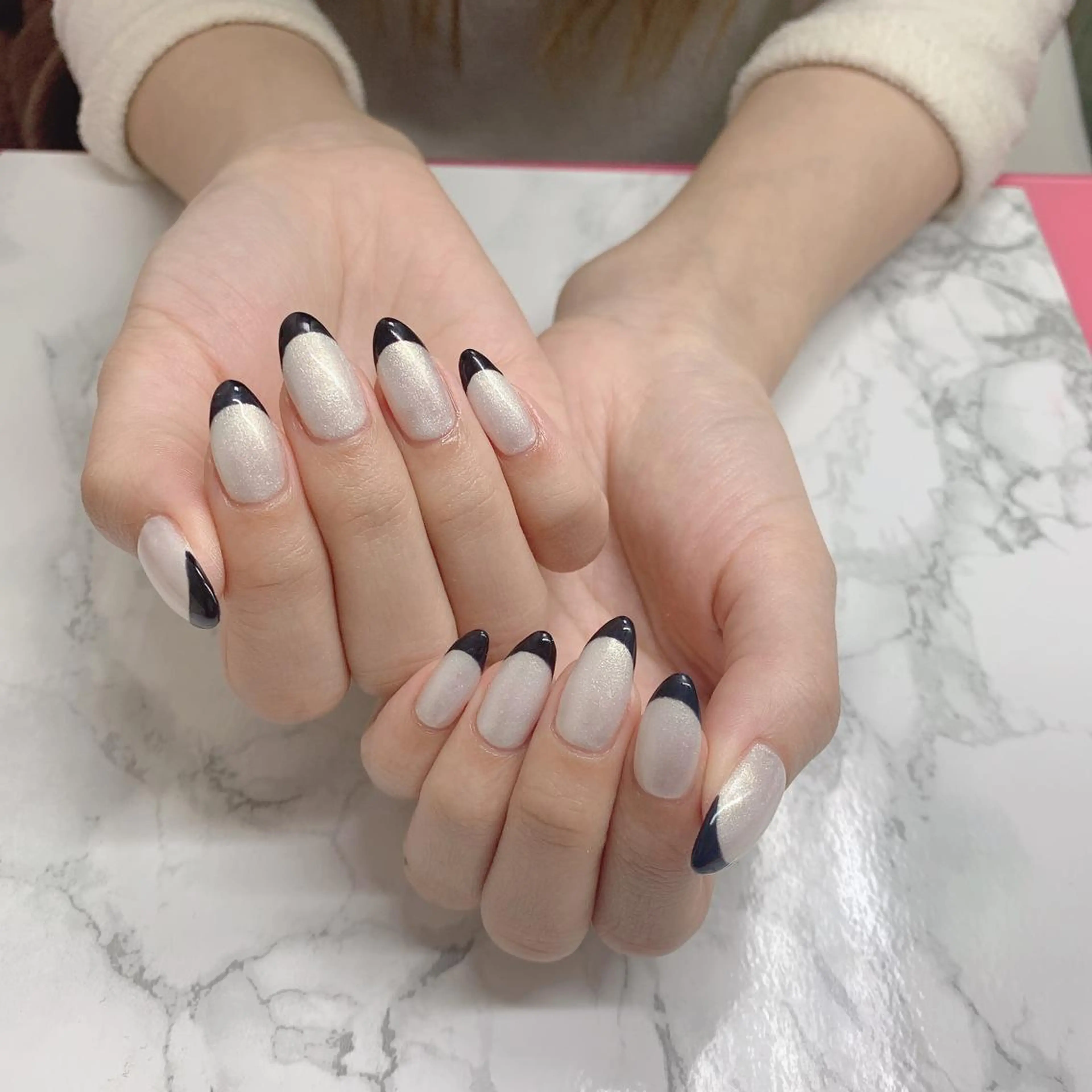 ネイル はな💎ネイル ワンホン、長さ出しのネイルデザイン