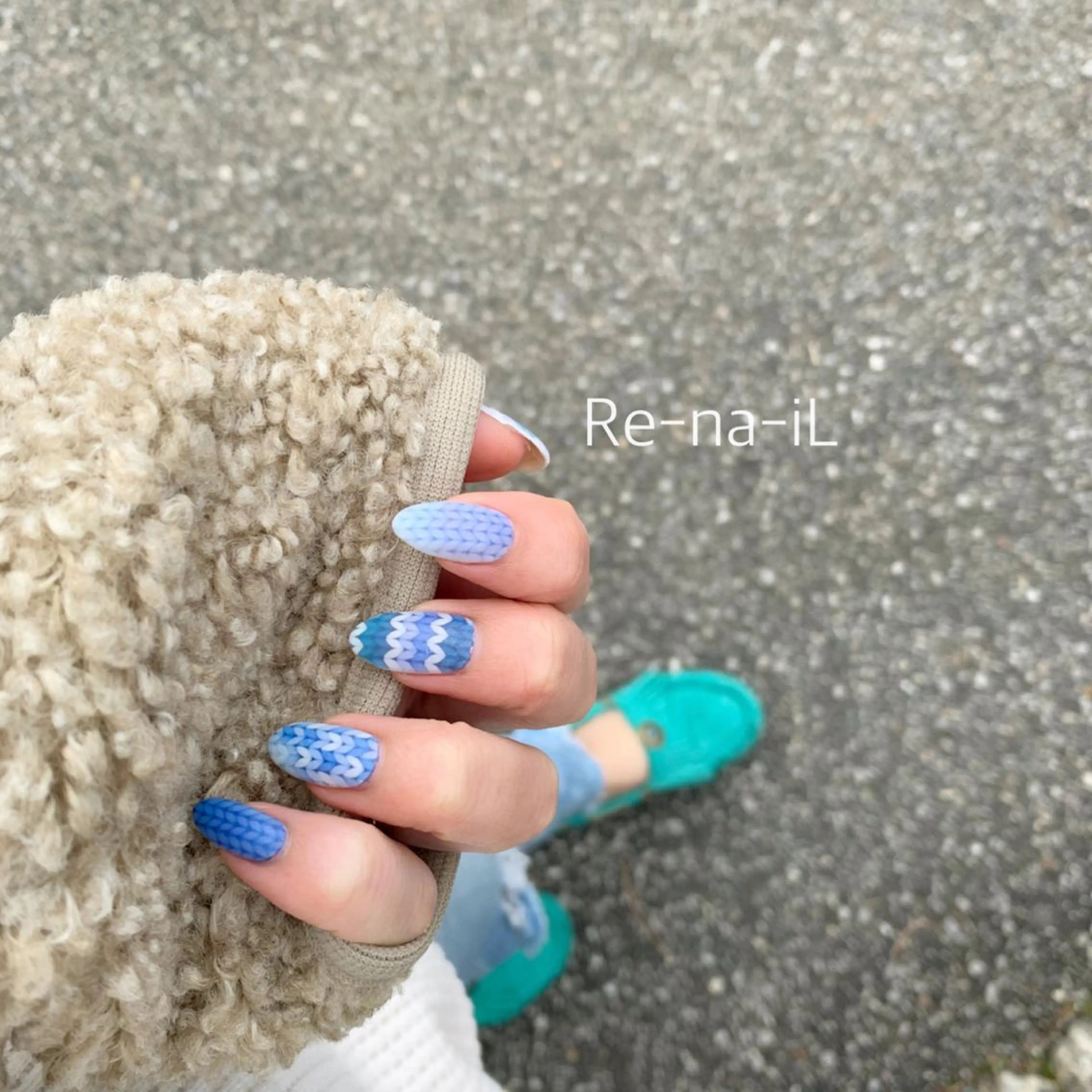 ネイル 本田 レイナ （ネイリスト）のネイルデザイン