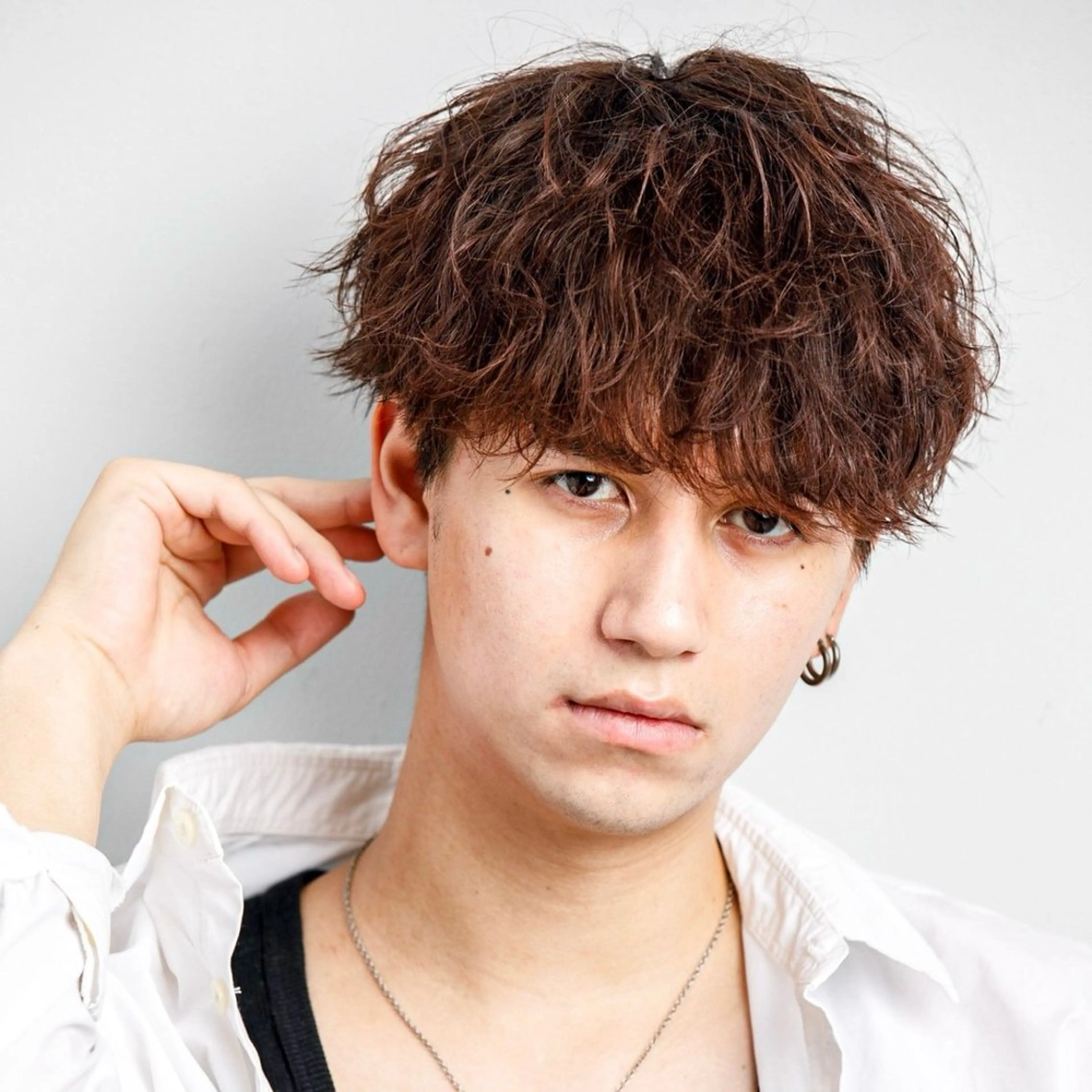 ショート パーマ メンズ アップバング センターパート フェードカット メンズハイライト メンズメッシュ カット パーマ 店長⚜️メンズカット パーマ⚜️則次亮哉のヘアスタイル