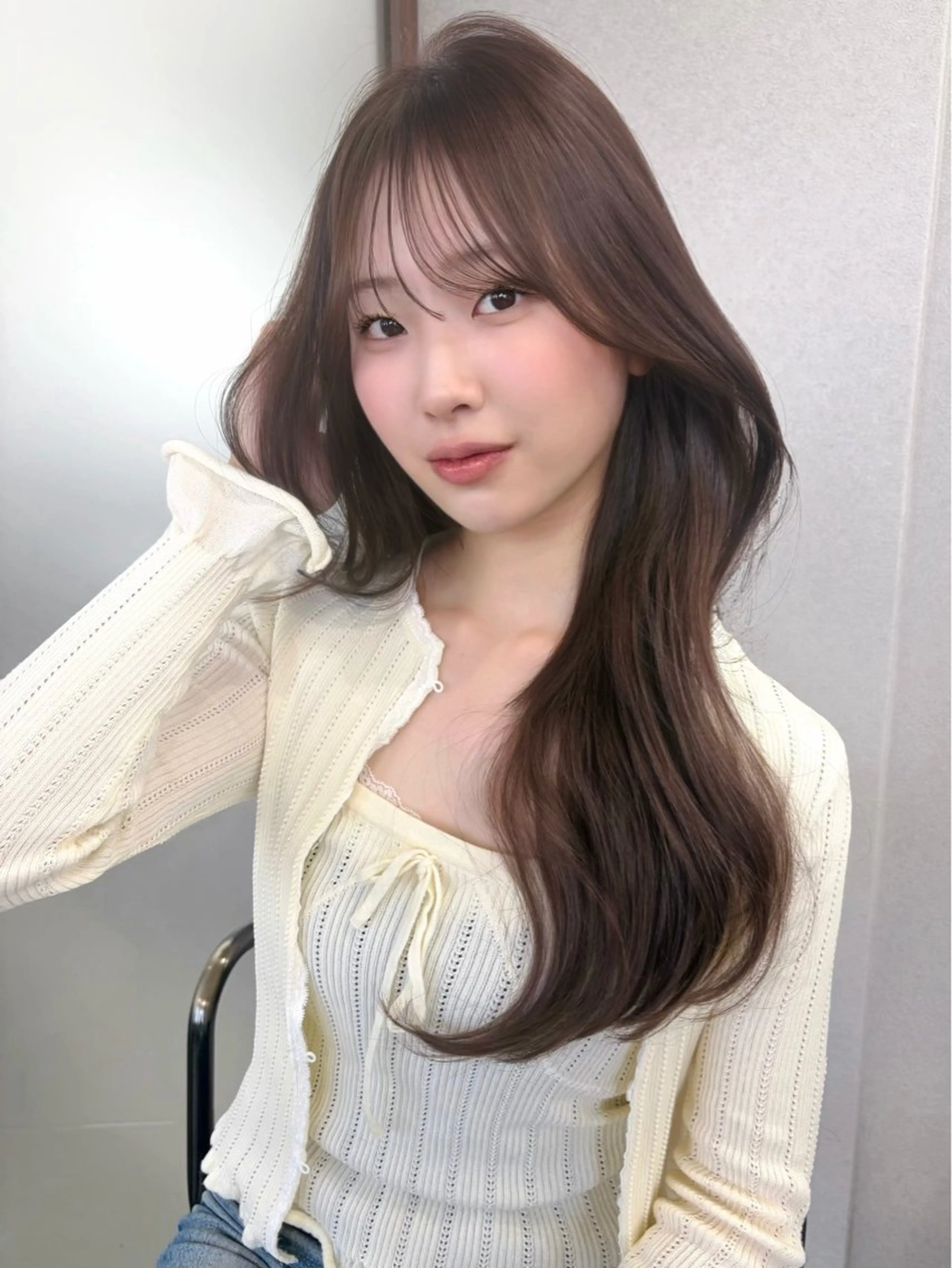 ロング くびれヘア 顔周りカット 天使の羽バング・フェザーバング ハッシュカット 韓国風ヘア 髙杉 心のヘアスタイル