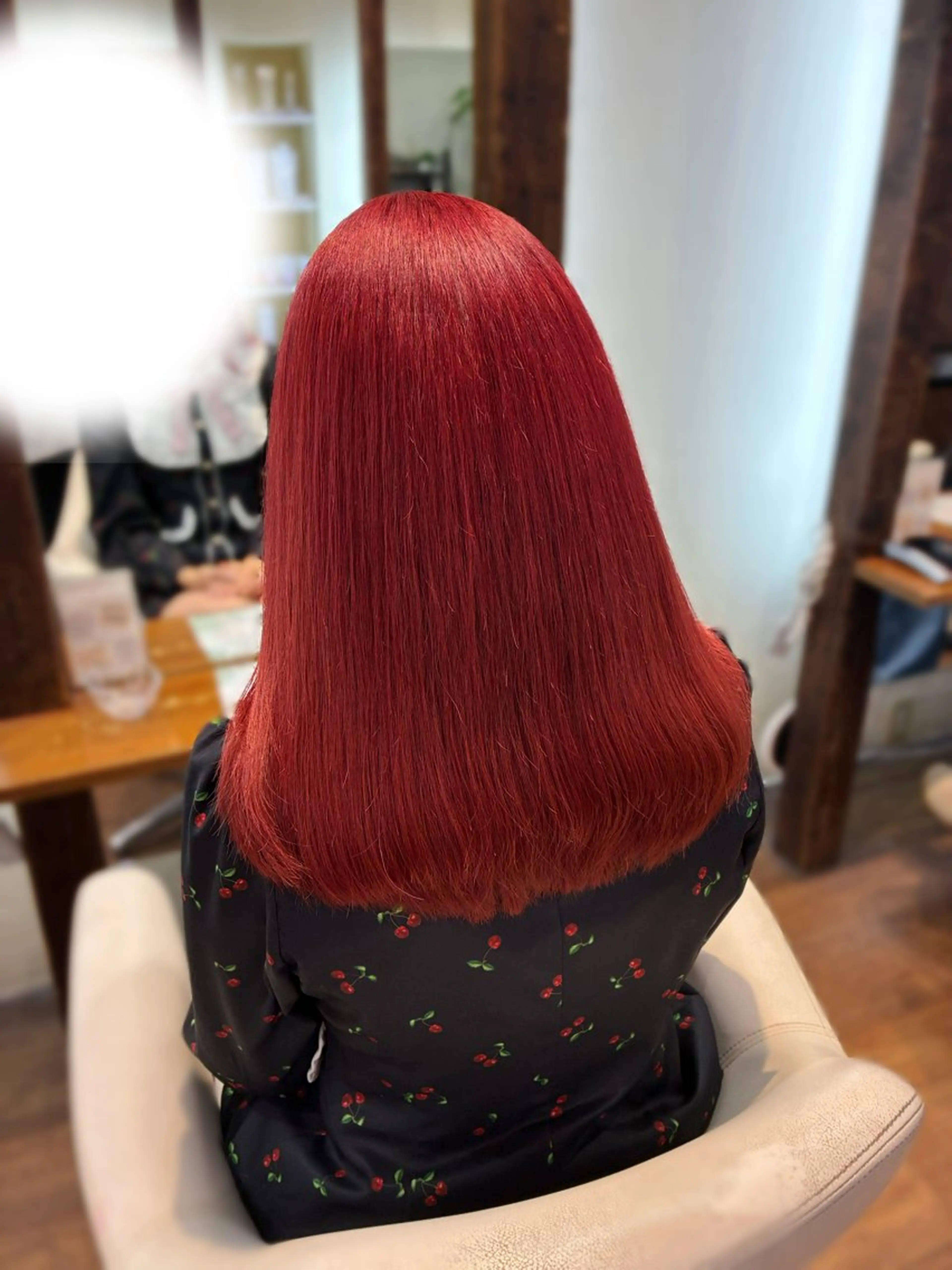 ロング カラー ブリーチ レッドカラー 梅原 姫🍬🐰のヘアスタイル