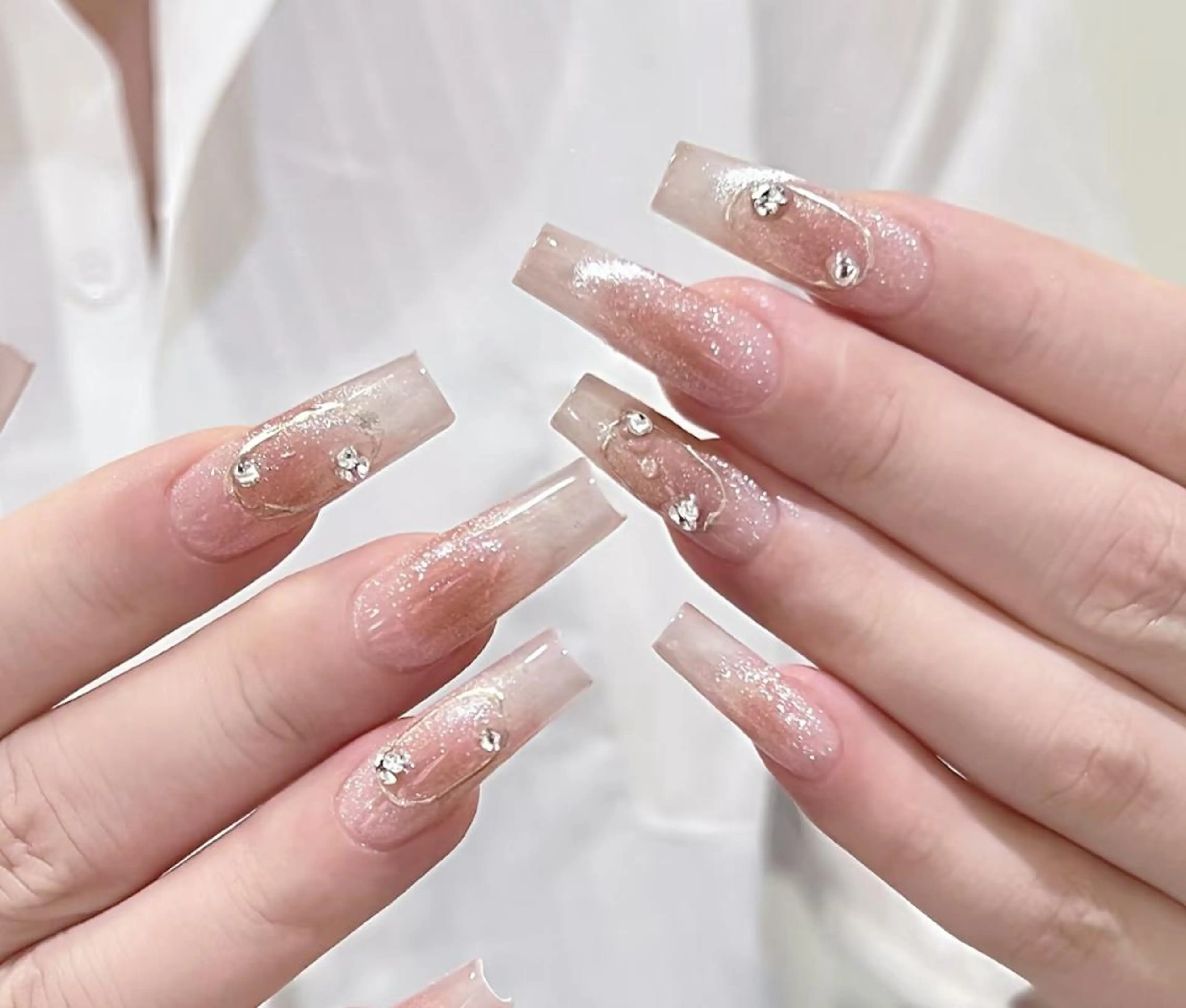 ネイル ハンドネイル ハンドケア 🍑 momo_nailのネイルデザイン