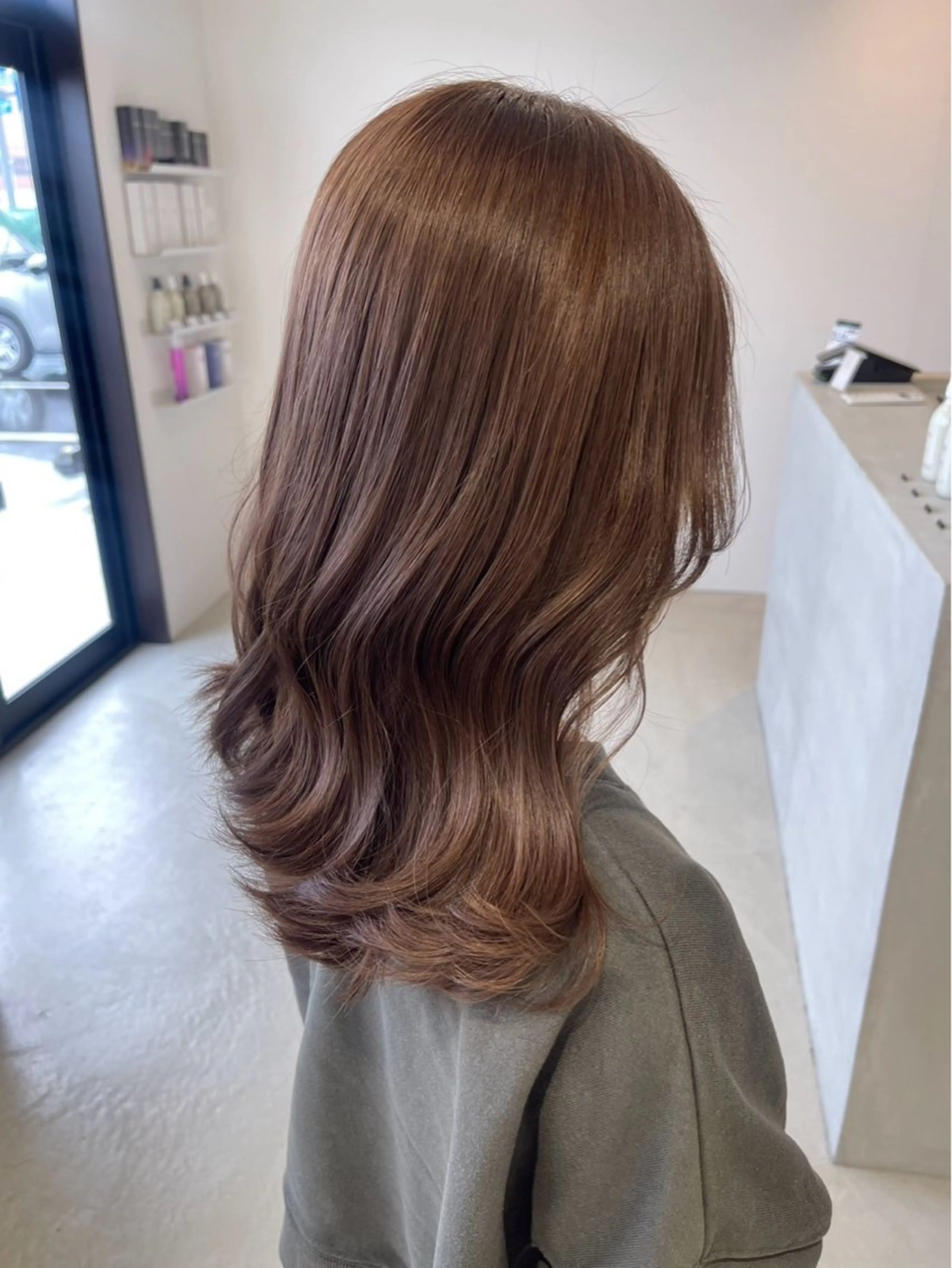 カラー yui / Aimer小山のヘアスタイル