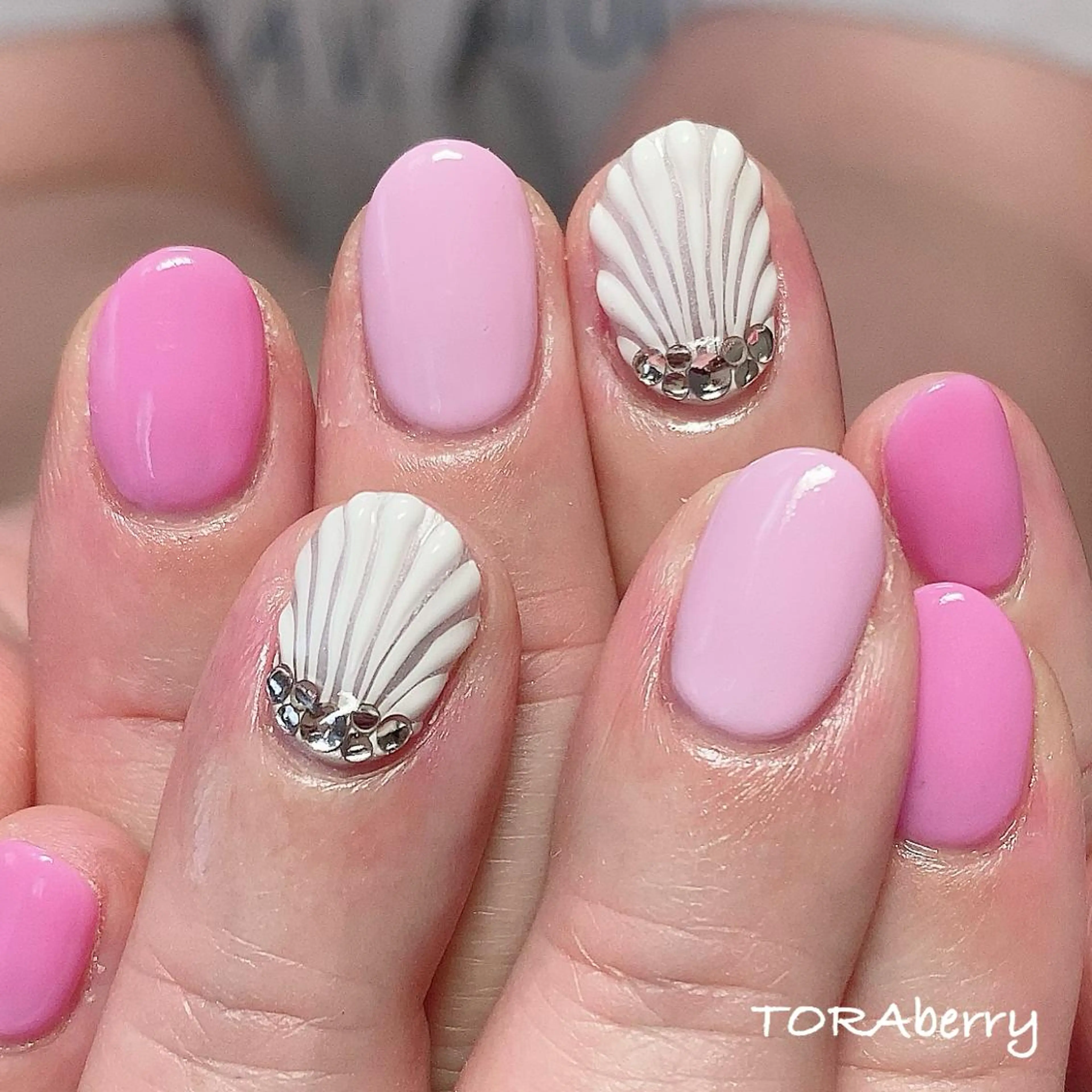 ネイル ハンドネイル ネイリスト なつみのネイルデザイン