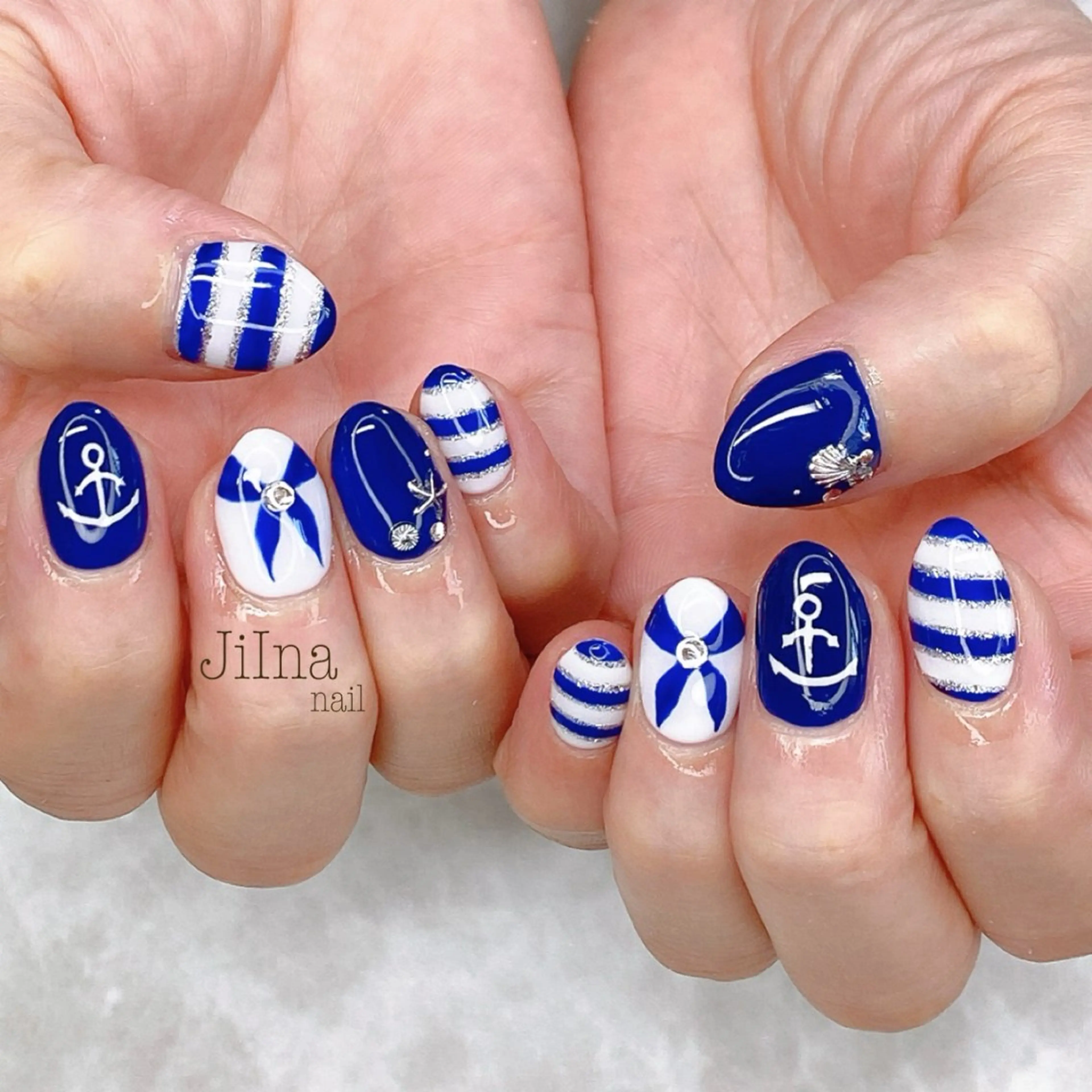 ネイル 持ち込み JiIna nailのネイルデザイン