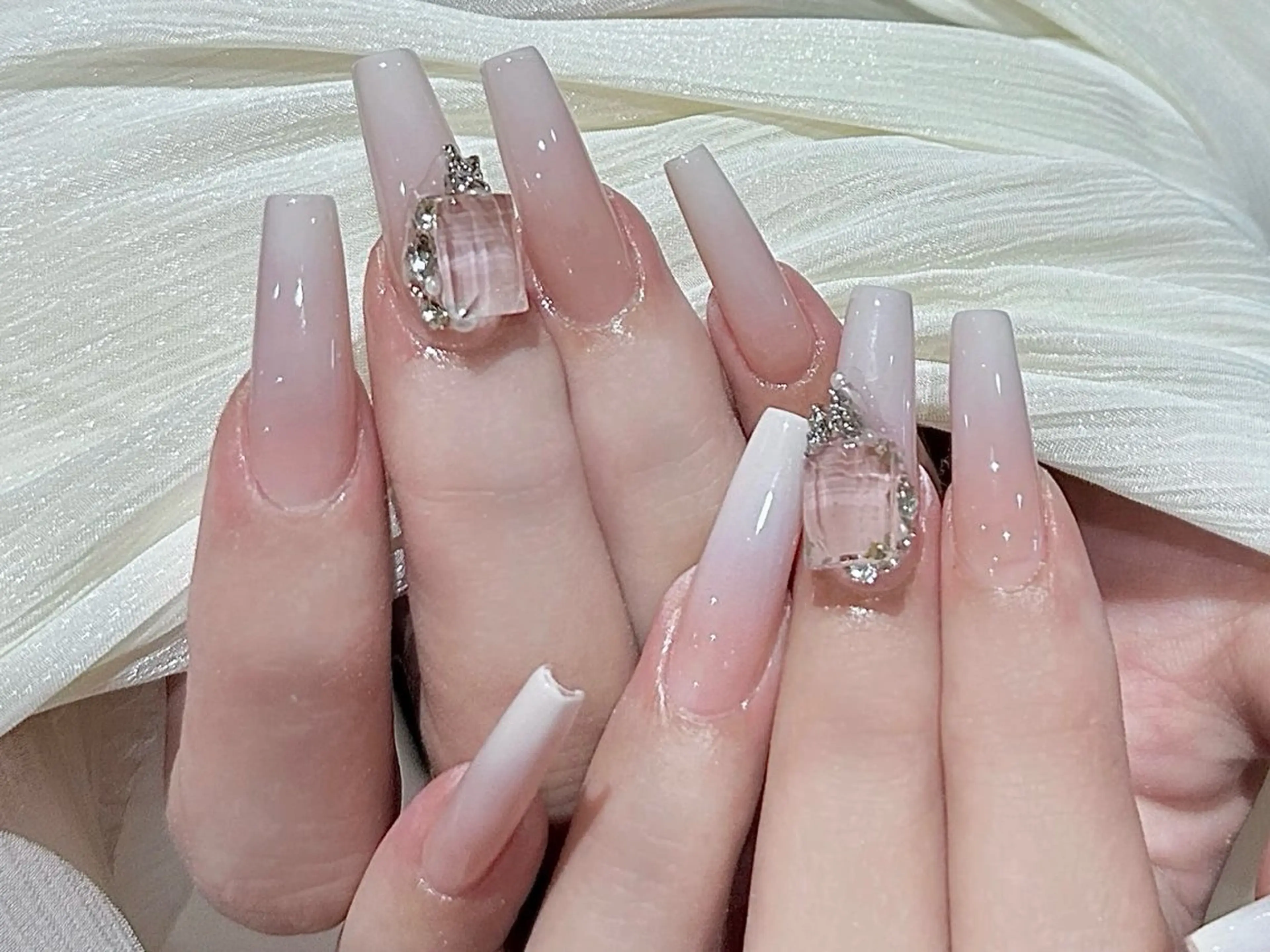 ネイル 韓国ネイル 持ち込み スカルプネイル ワンホンネイル ハンドネイル ハンドケア Speraネイル 大宮店🎀のネイルデザイン