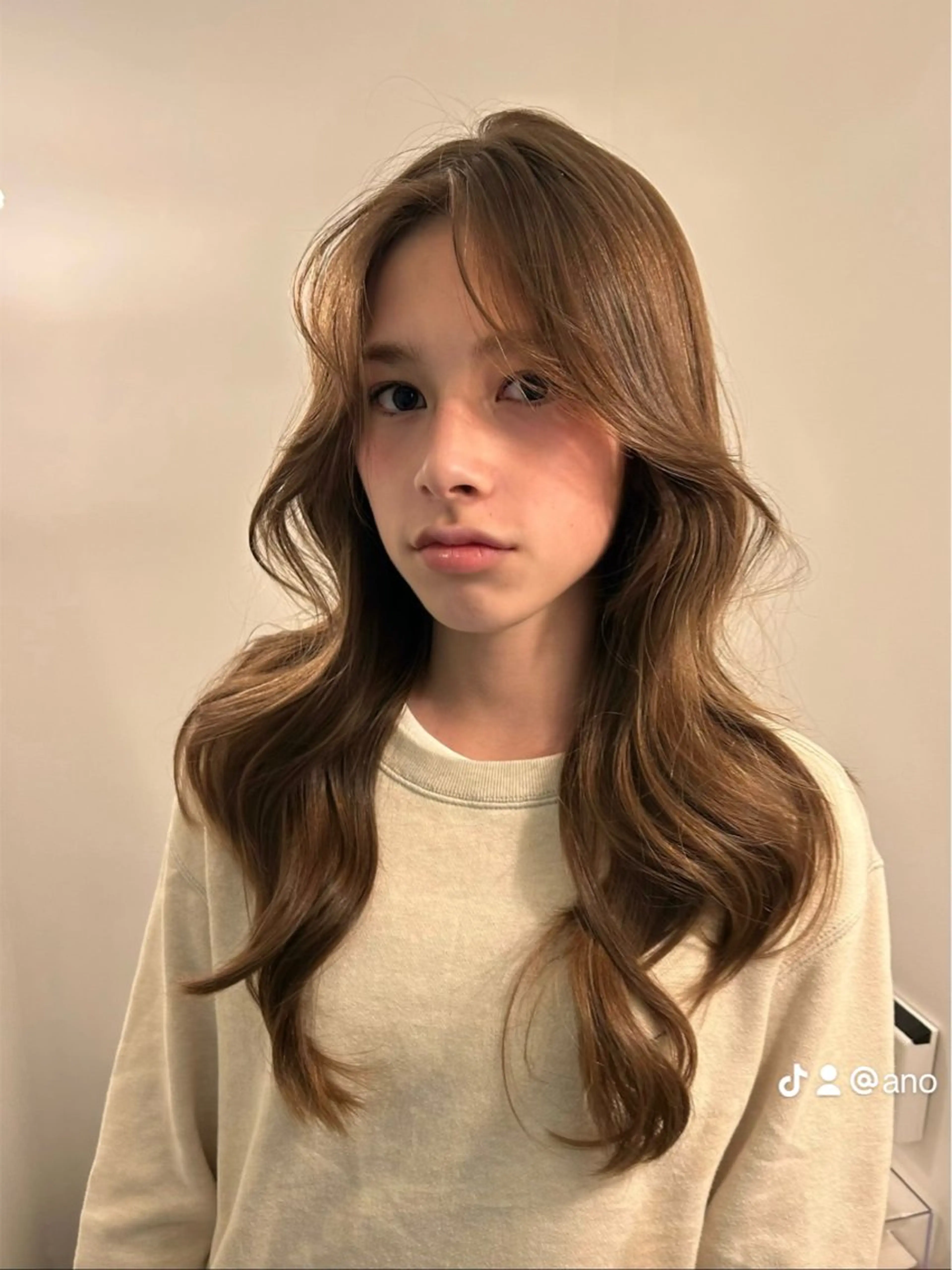 ロング レイヤーカット カット ヘアカラー ano ♡のヘアスタイル