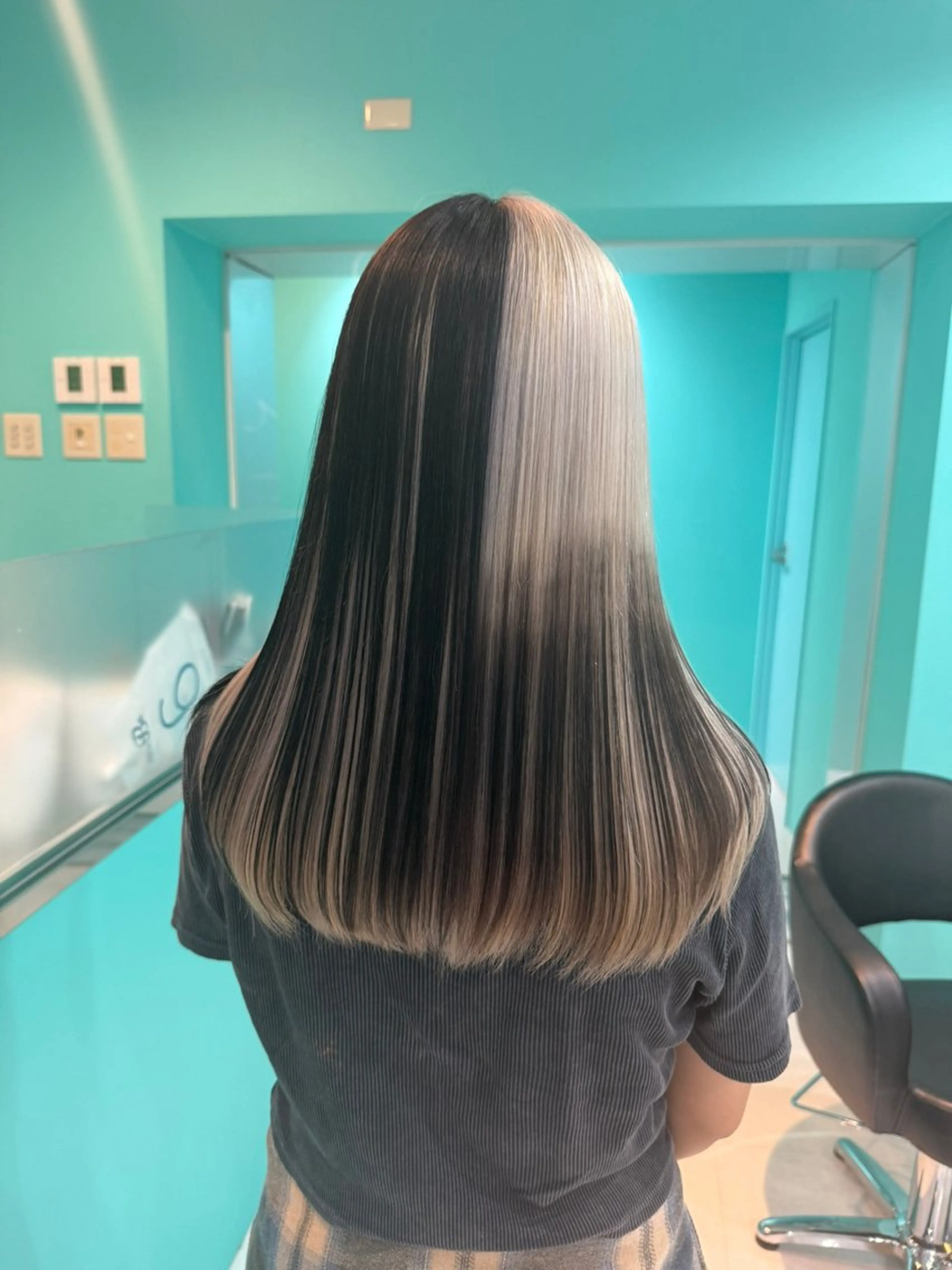 セミロング Misaki/ レイヤー/ウルフのヘアスタイル