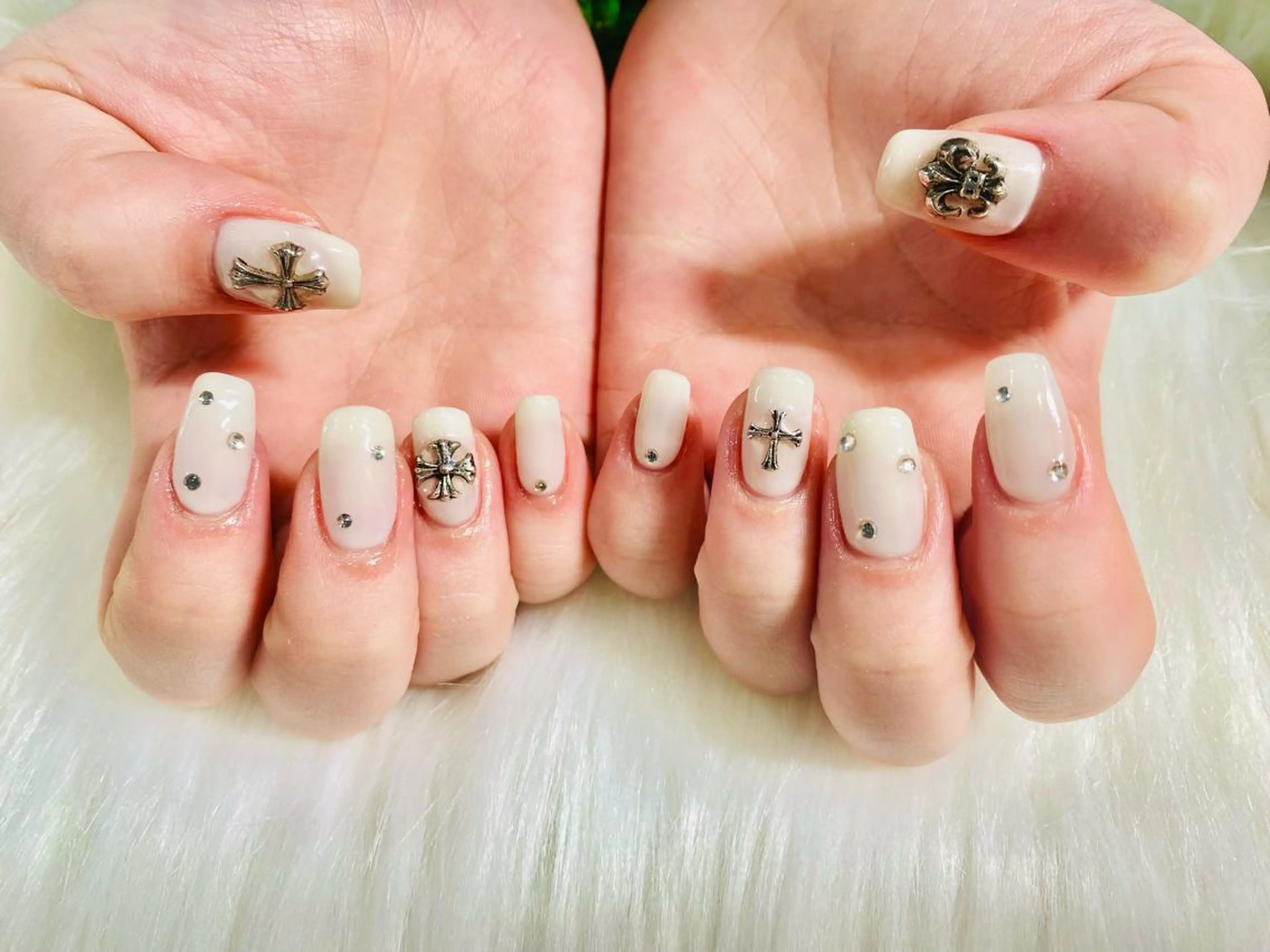 ネイル ハンドネイル Renatus Nailのネイルデザイン