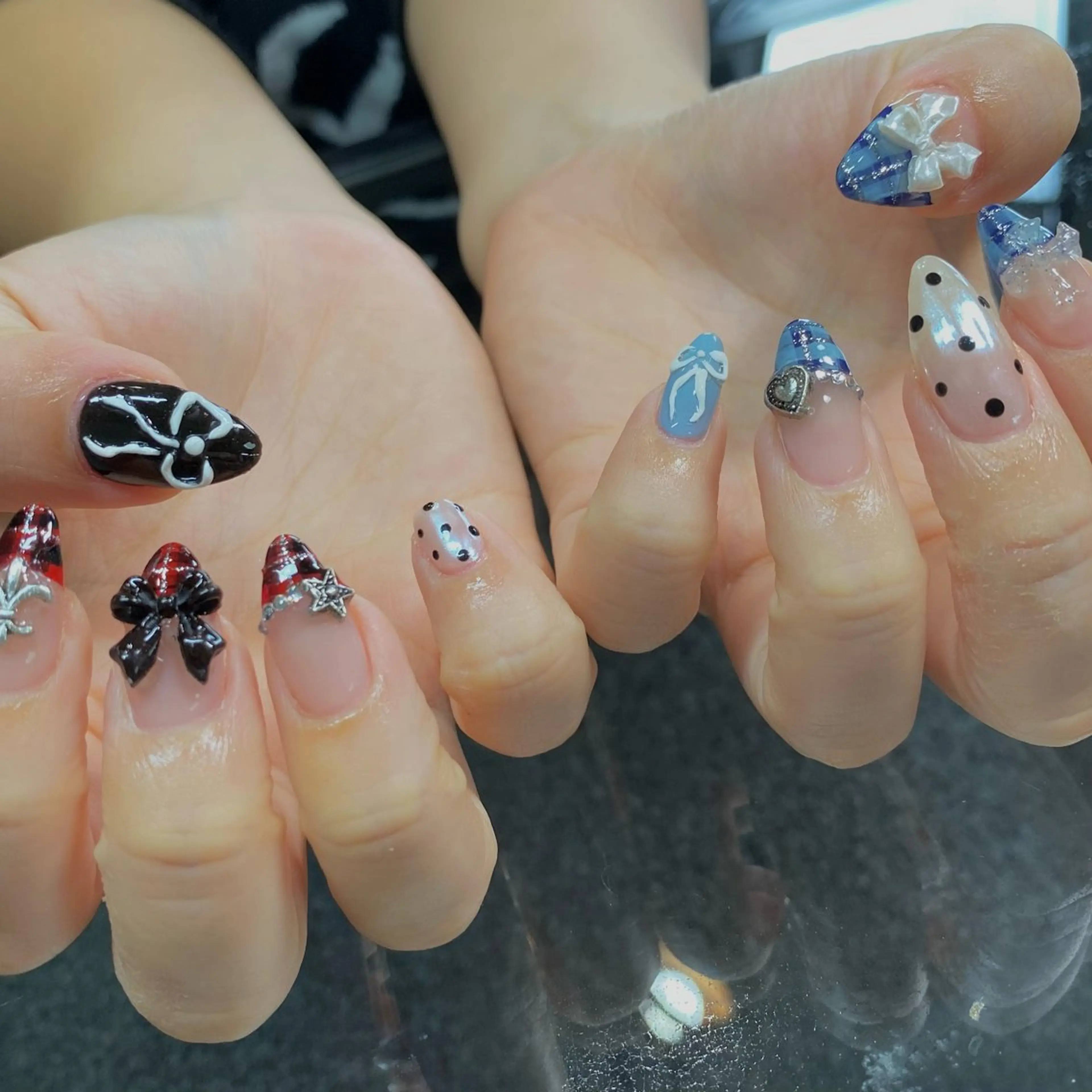 ネイル デコパーツが得意♪ ネイル/眉毛/エステの眉毛・アイブロウイメージ