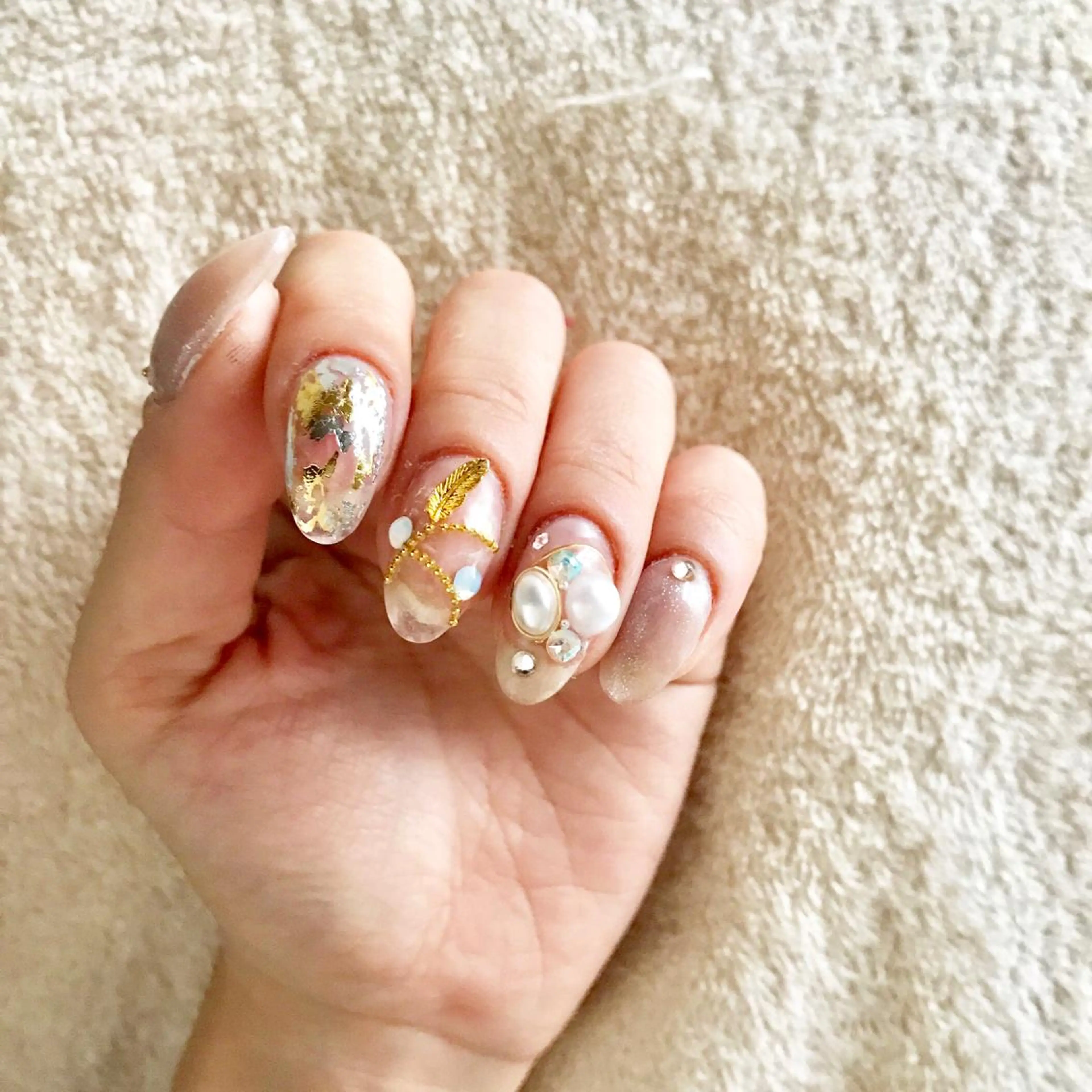 ネイル ゴージャス NARUMI HYODOのネイルデザイン