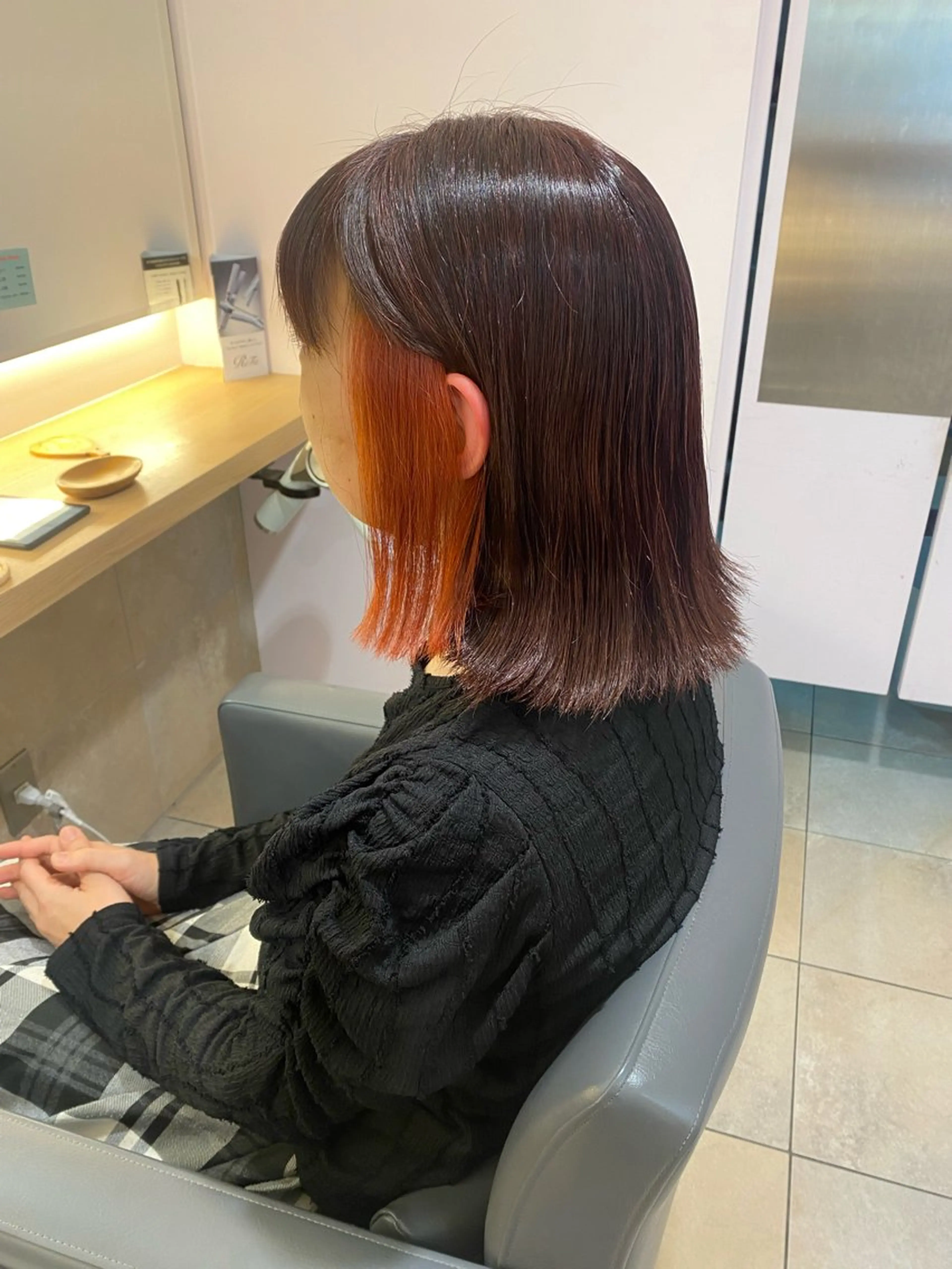 ミディアム ヘアカラー 谷川あかり /ナチュラルパーマのヘアスタイル