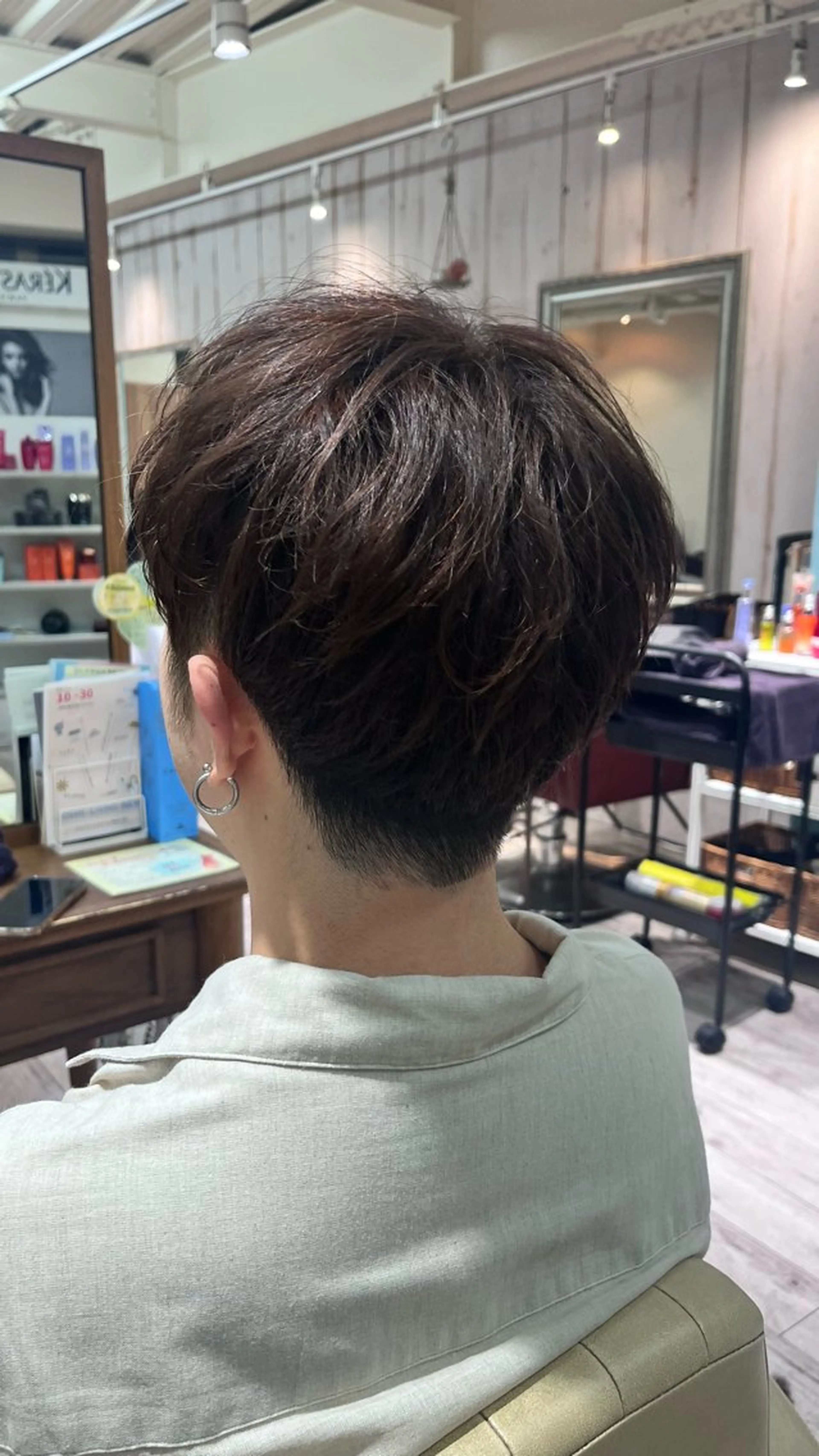 メンズ 透明感/ハイトーン Annaのヘアスタイル