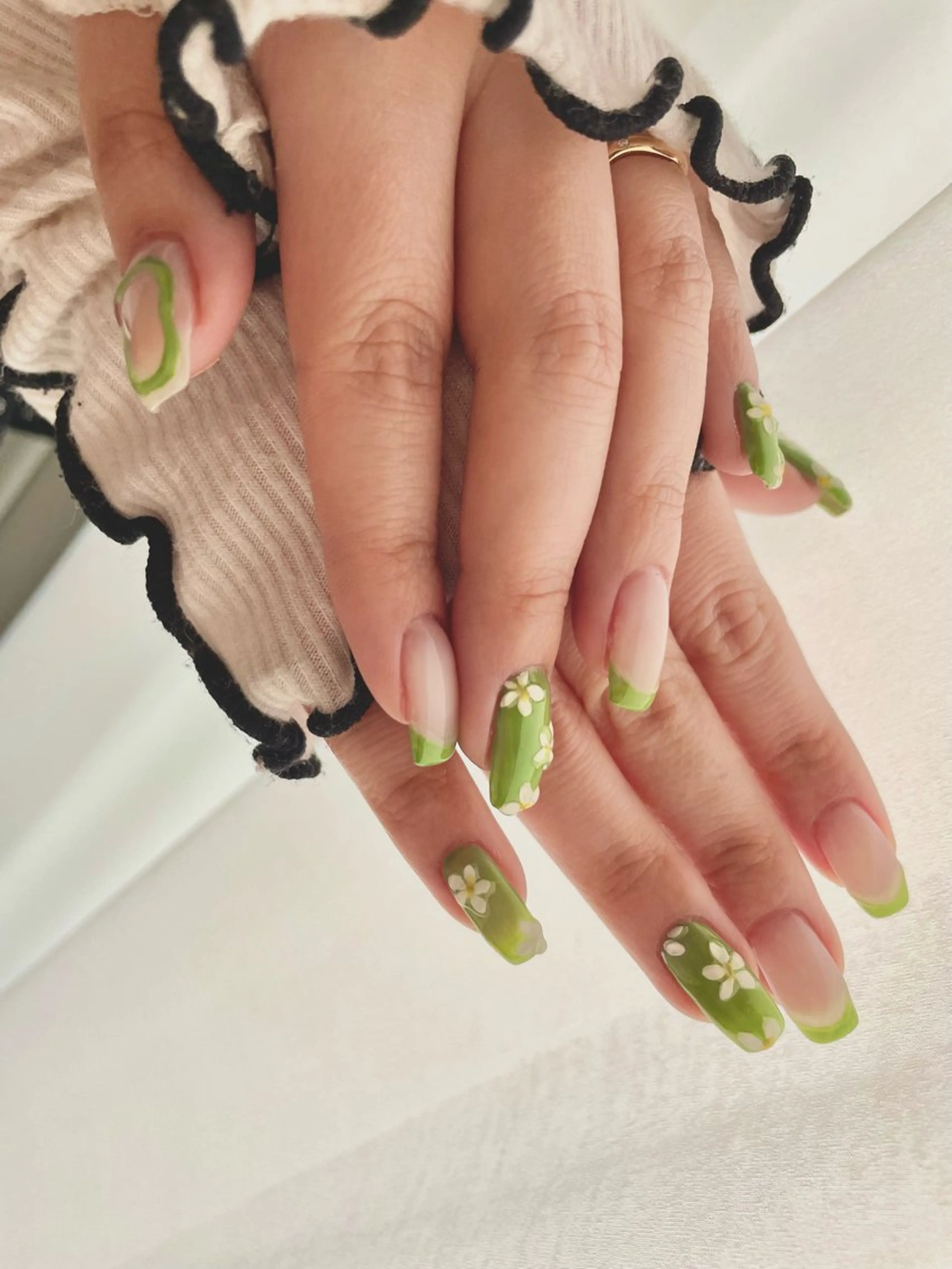 ネイル グリーン はなねいる Hananailのネイルデザイン