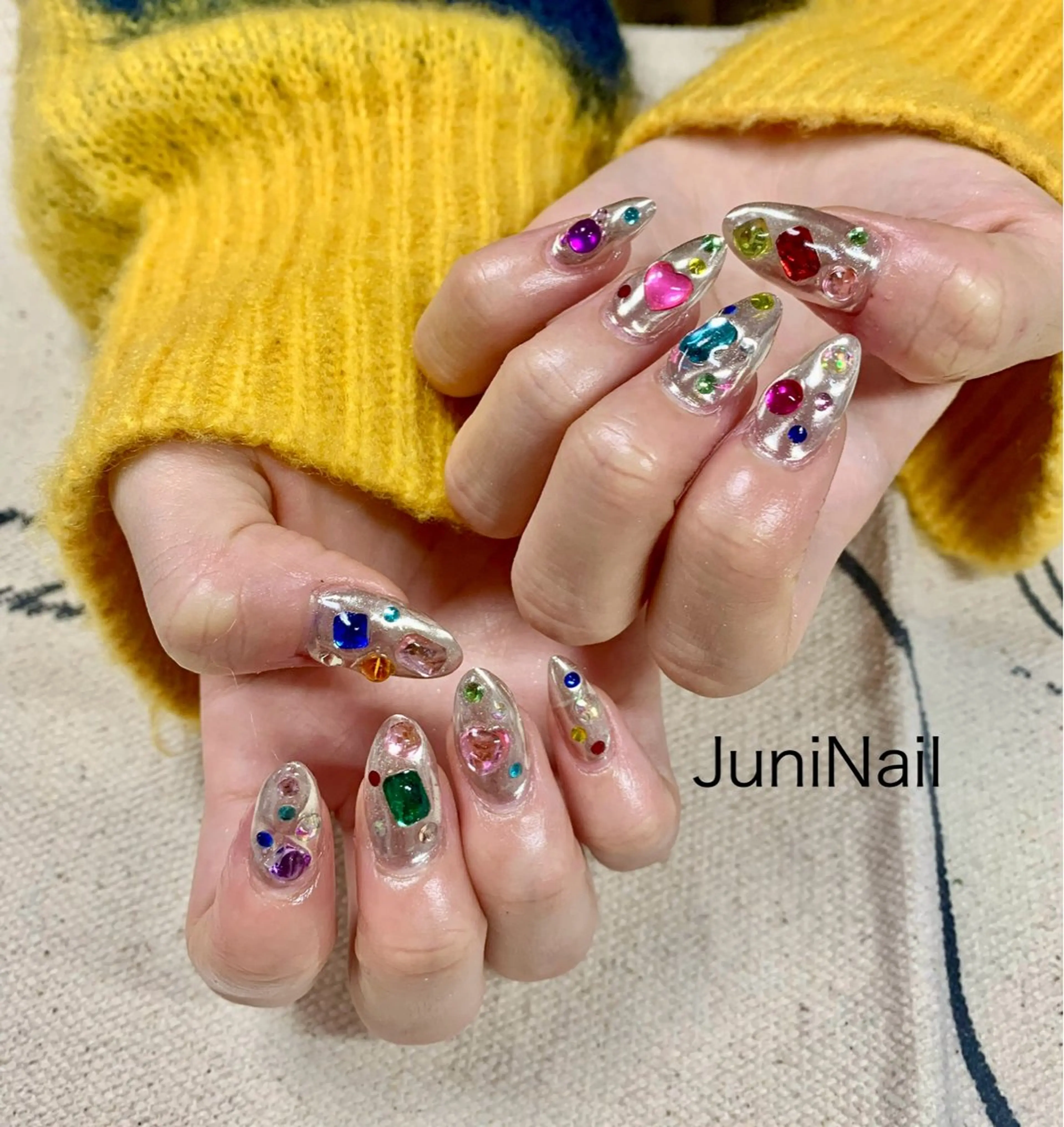 ネイル ハンドネイル JuniNail 주니네일🇰🇷suのネイルデザイン