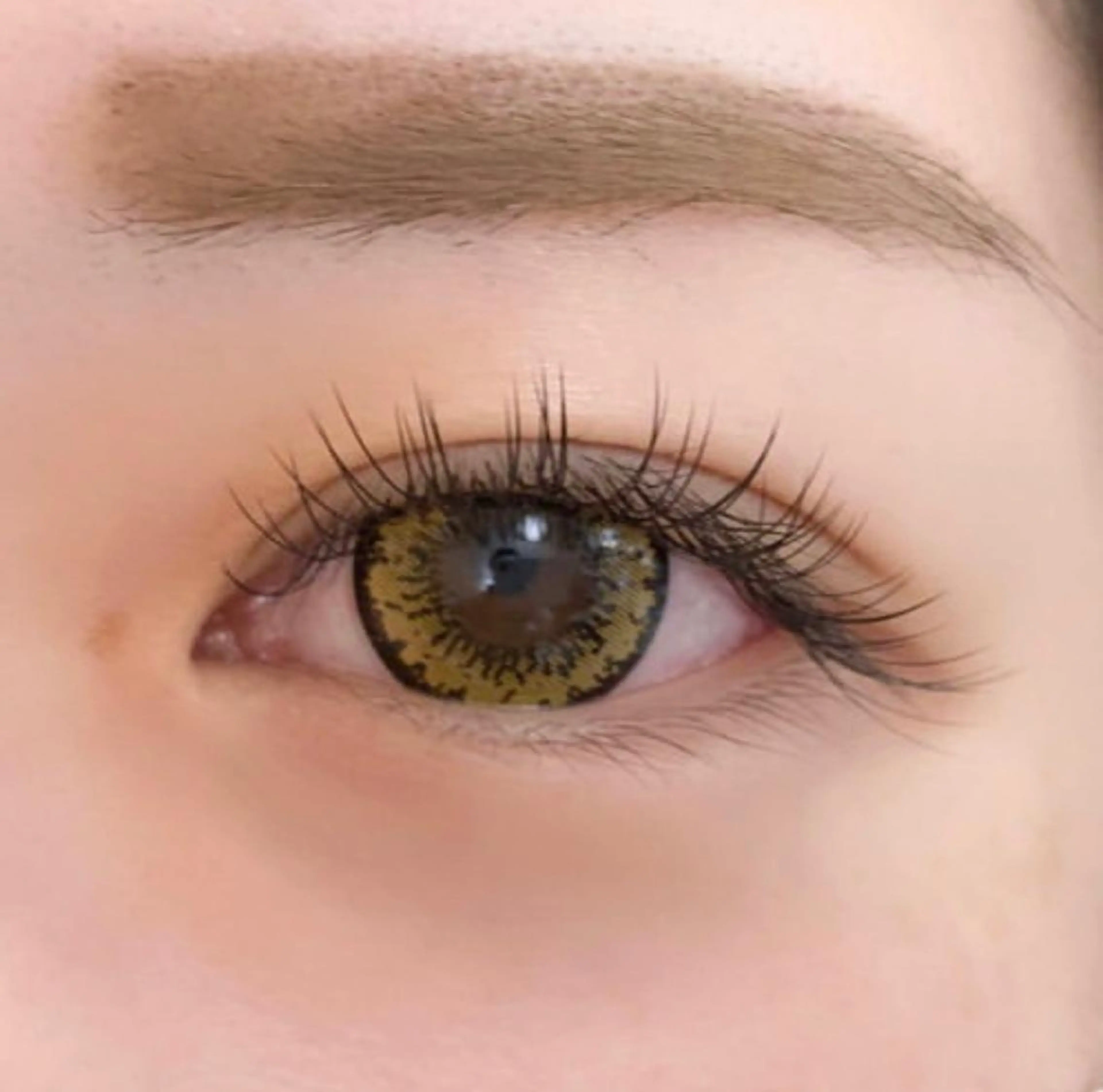 マツエク・マツパ アイブロウ レイヤー/艶カラー /韓国ヘア/高松のヘアスタイル