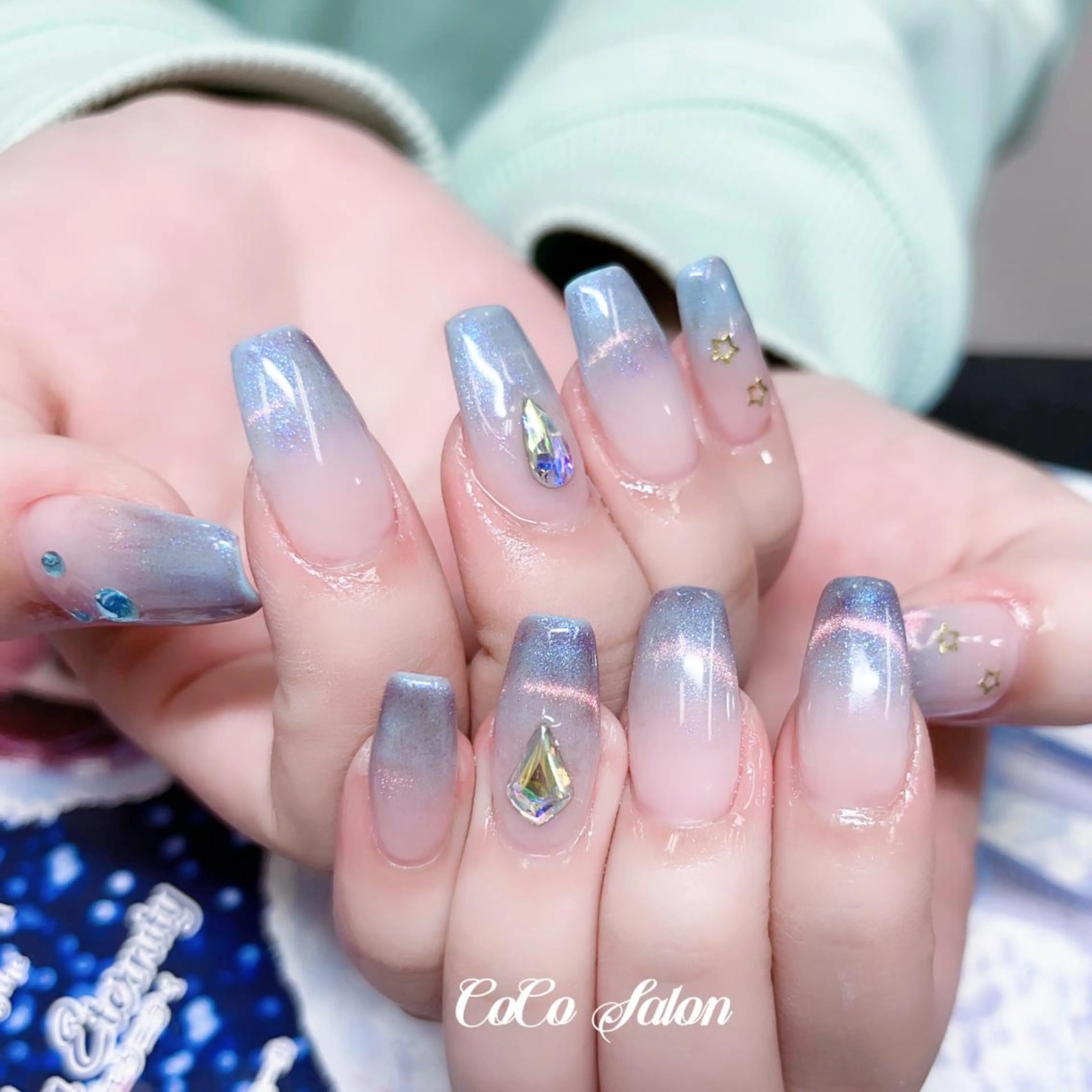 ネイル ブルー 長さ出し フレンチネイル ジェルネイル グラデーション ハンドネイル CoCoSalon ネイル/まつ毛予約のネイルデザイン