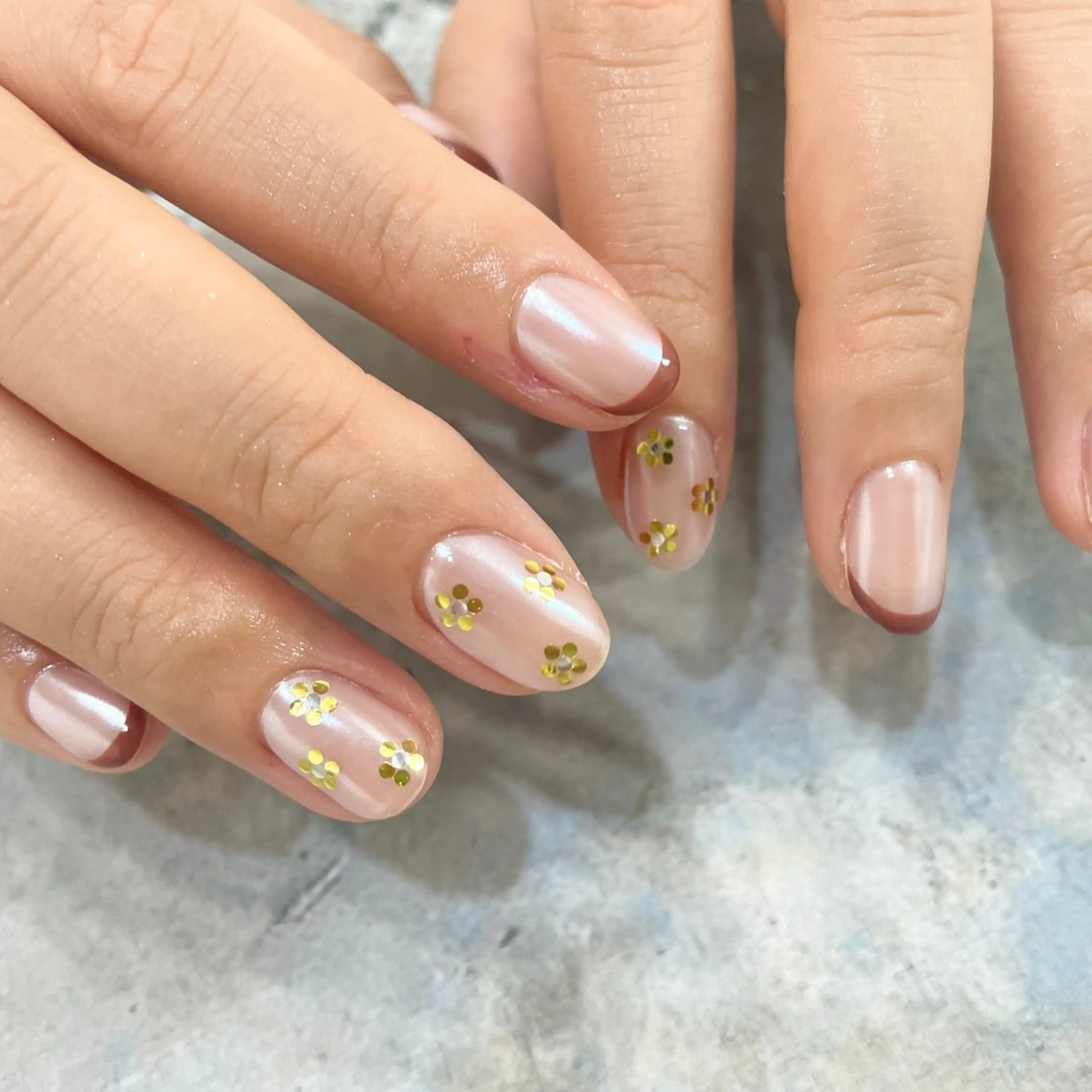 ネイル オーロラネイル フラワーネイル 氷ネイル・うるうるネイル 韓国ネイル マグネットネイル ハンドネイル 園田 ソノダのネイルデザイン