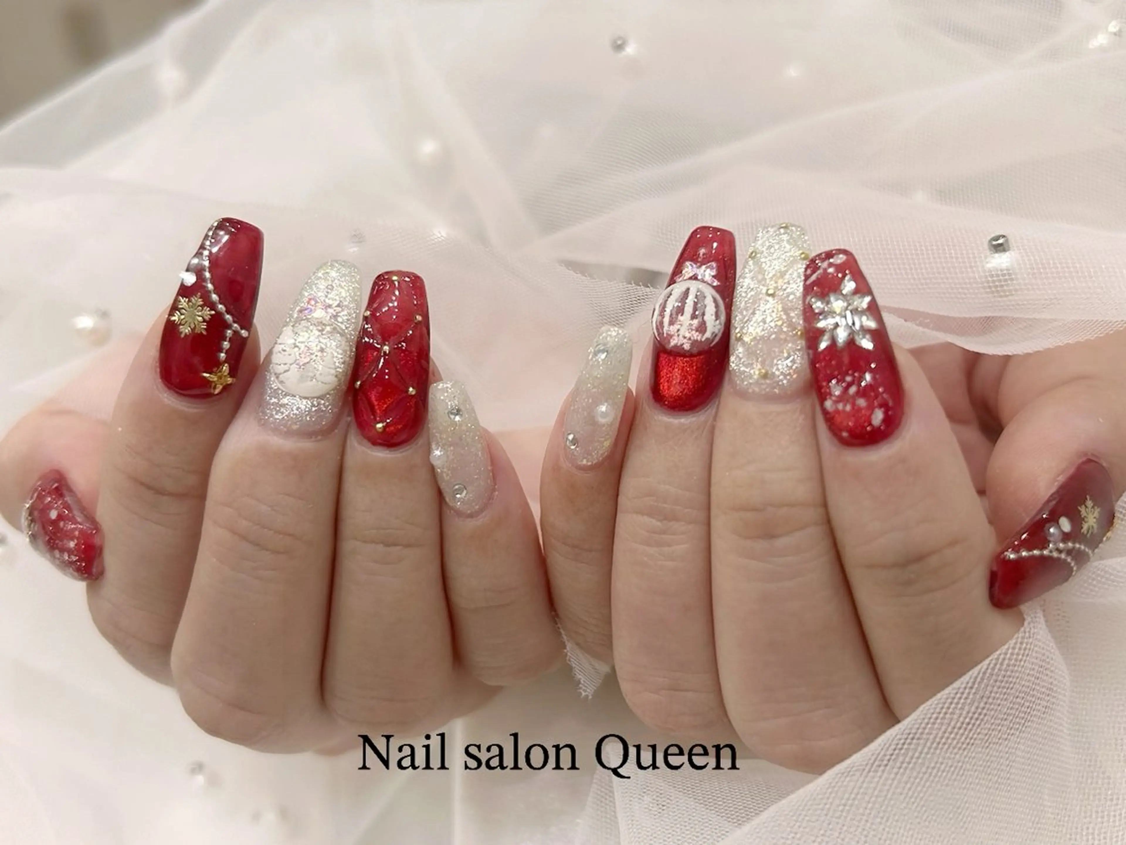 ネイル ハンドネイル ネイルサロンクイーン 東京/新宿/大久保のネイルデザイン