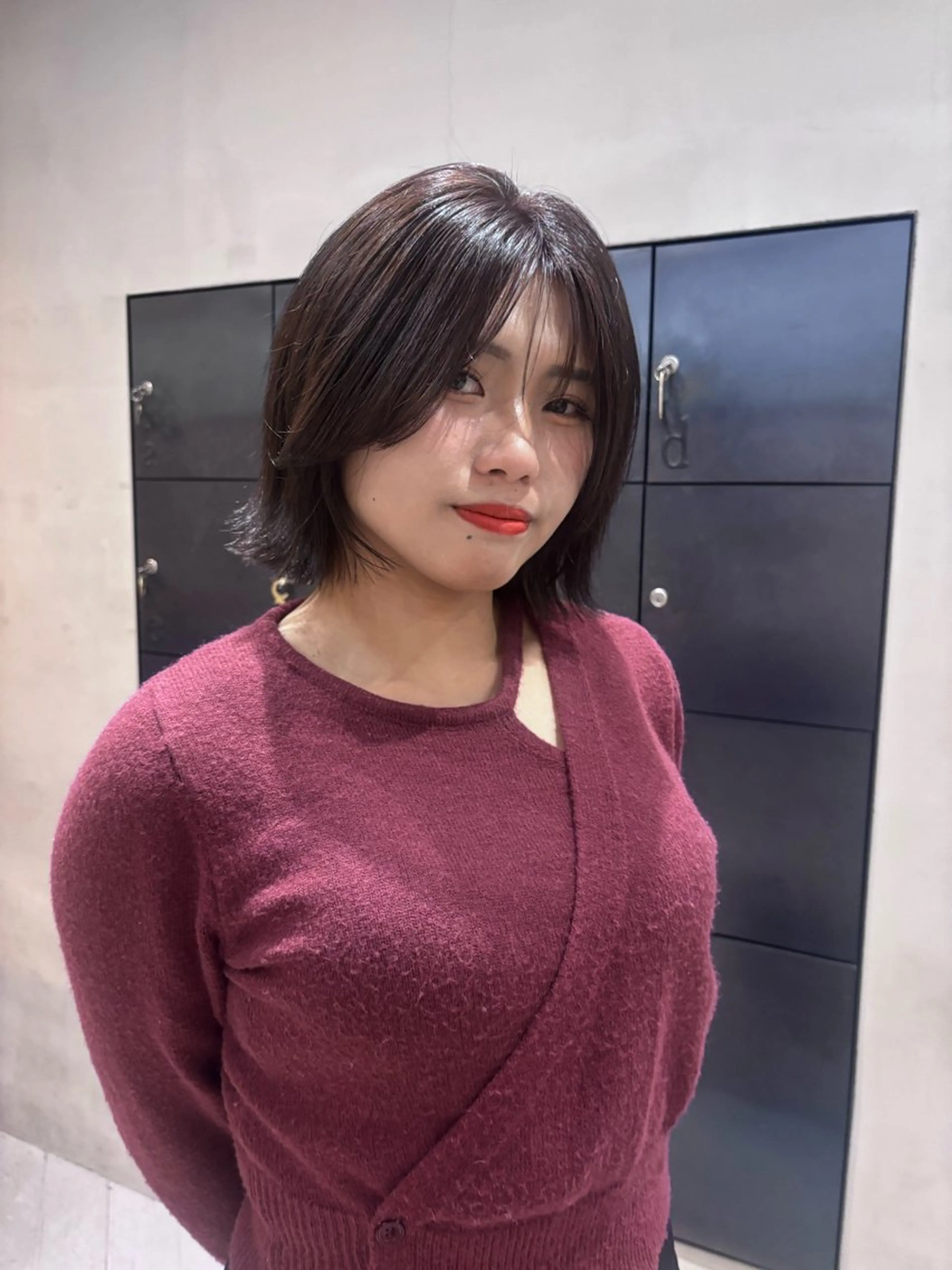 ミディアム ボブ 小出 妃奈乃のヘアスタイル