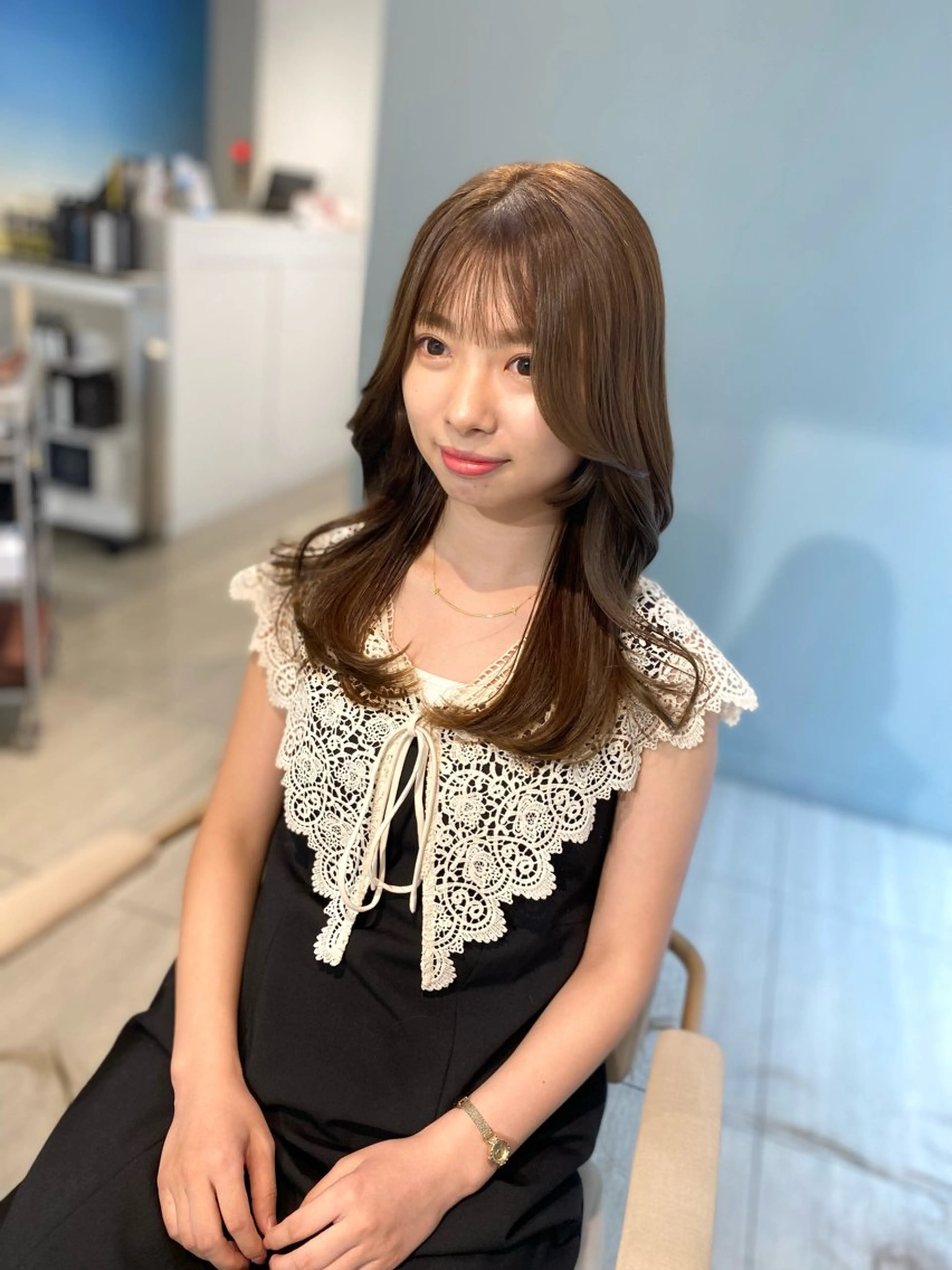 セミロング カラー グレージュ くびれヘア 髪質改善 韓国風ヘア レイヤーカット カット ヘアカラー トリートメント 韓国風レイヤーカット 💎髪質改善"yuiのヘアスタイル