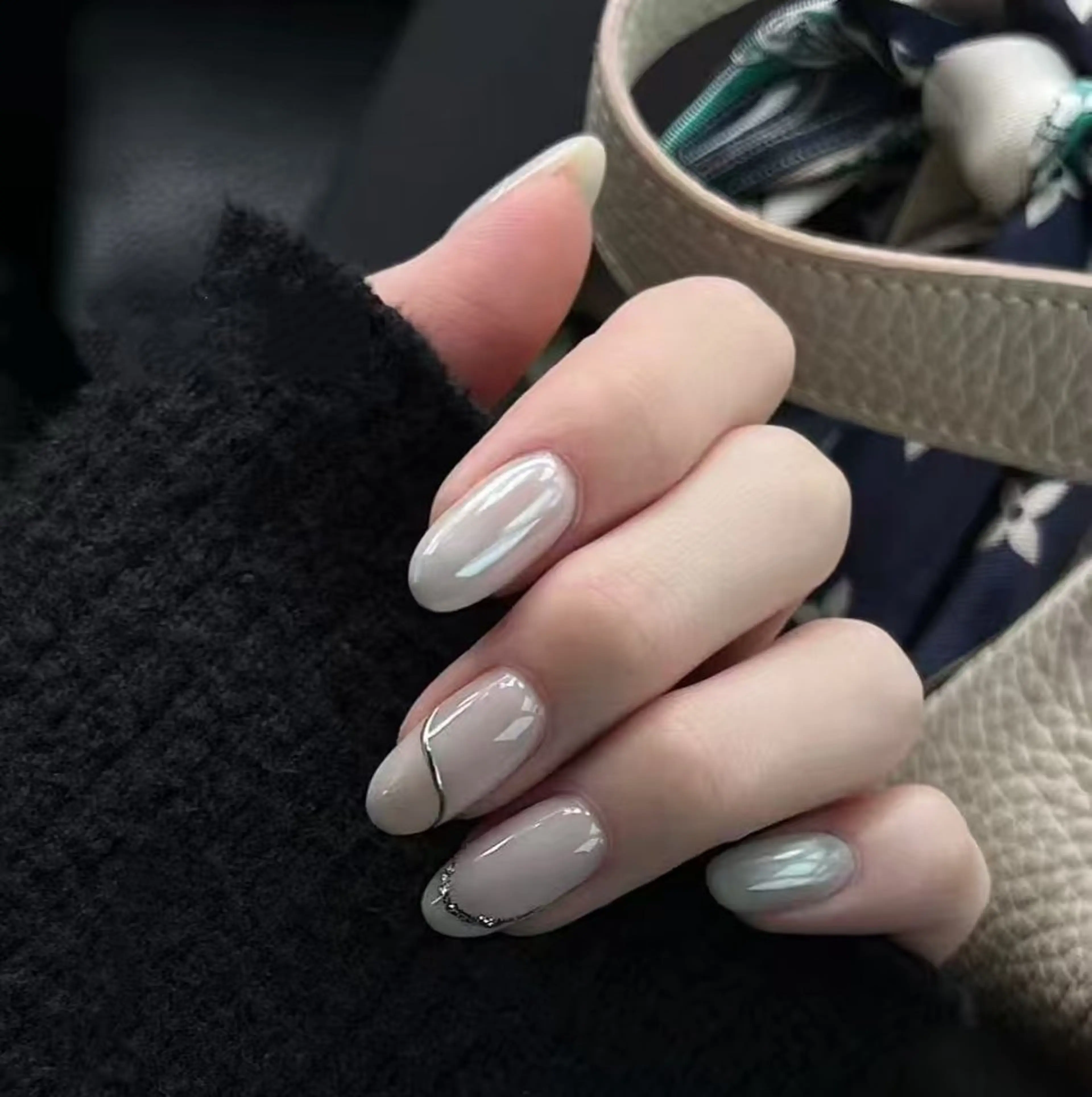 ネイル オーロラネイル フラワーネイル フットネイル フレンチネイル ジェルネイル ハンドネイル Oomiya 服部のネイルデザイン