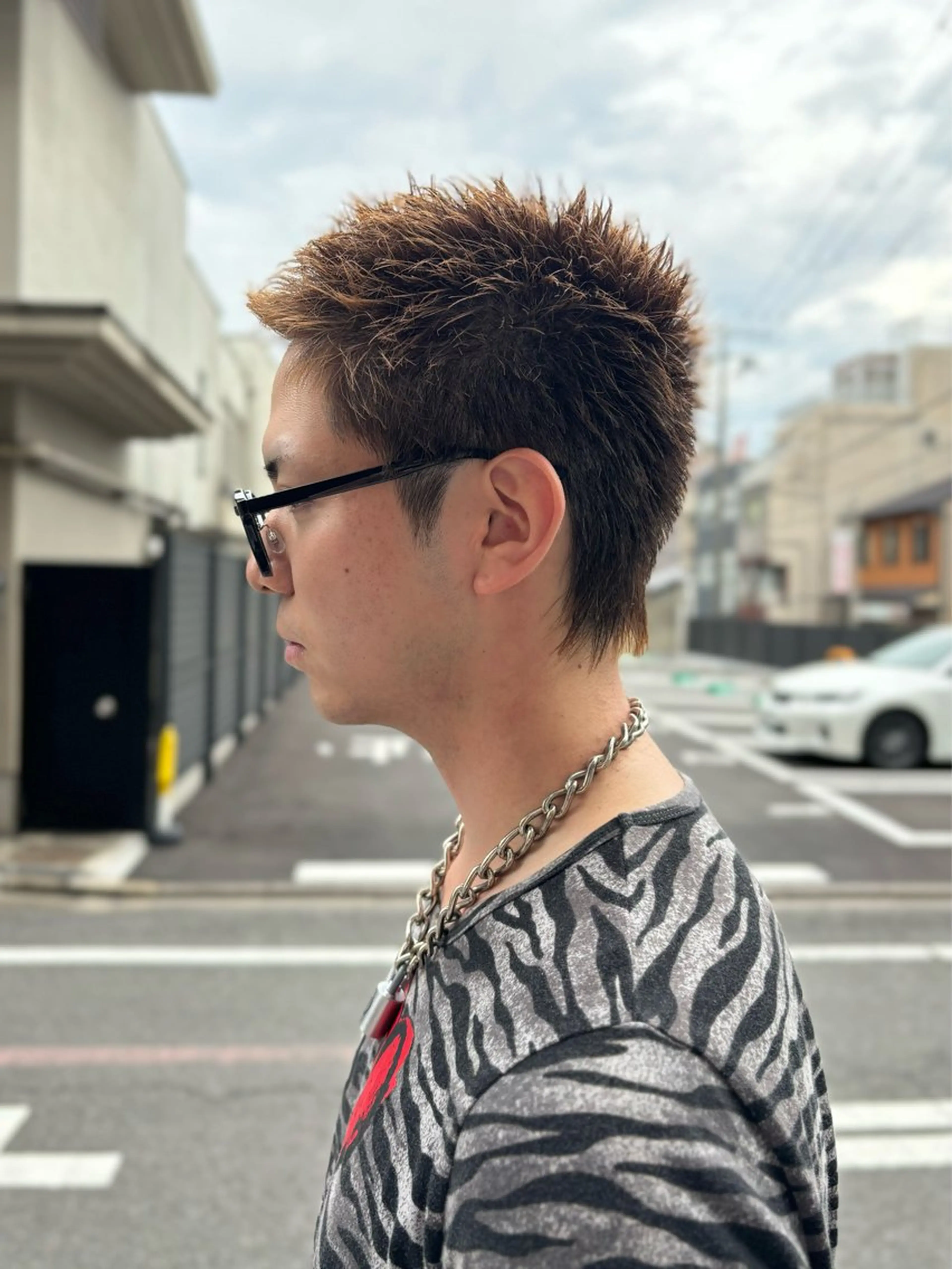 メンズ メンズショート スパイキーショート カット ヘアカラー トリートメント マツダ レンのヘアスタイル