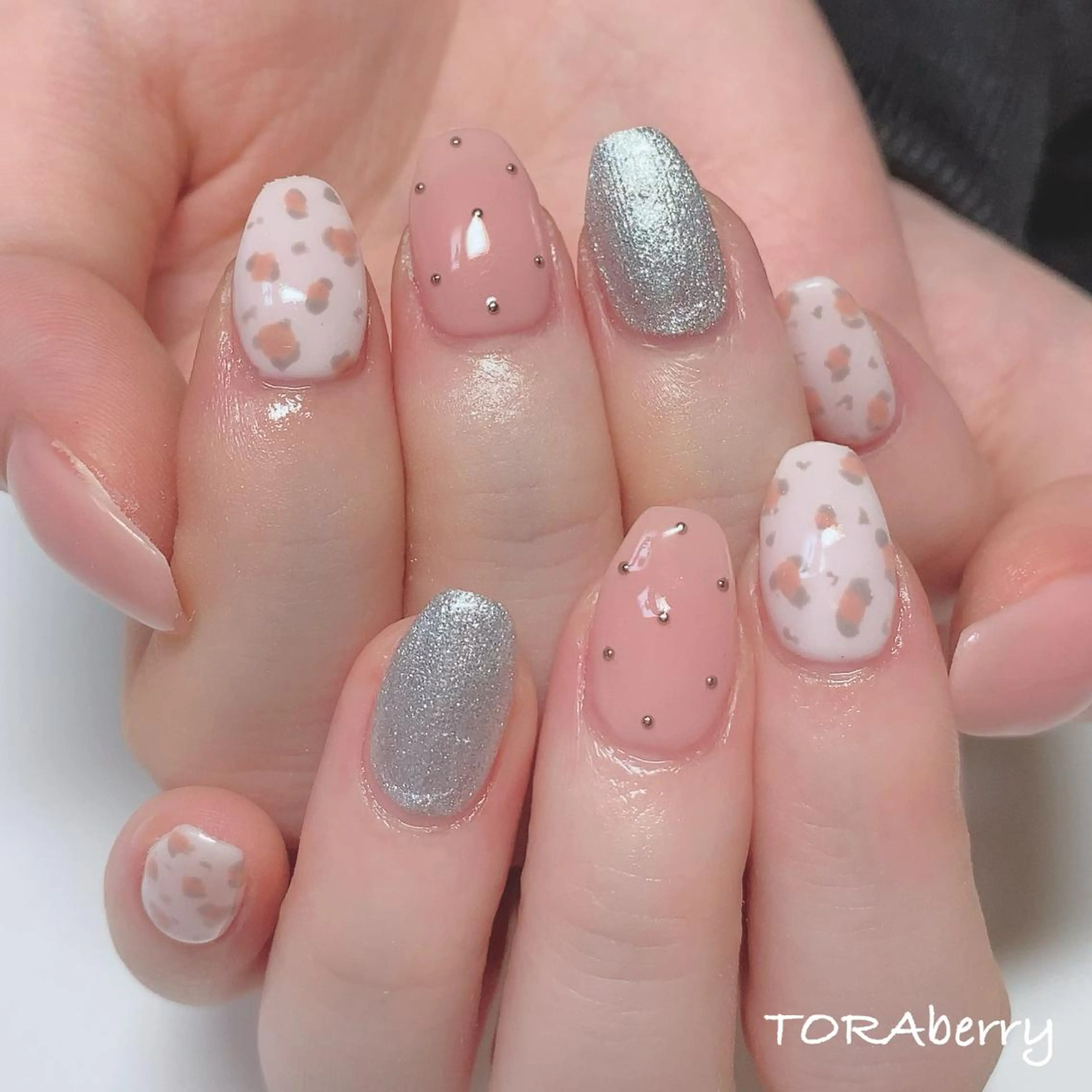 ネイル ネイリスト なつみのネイルデザイン