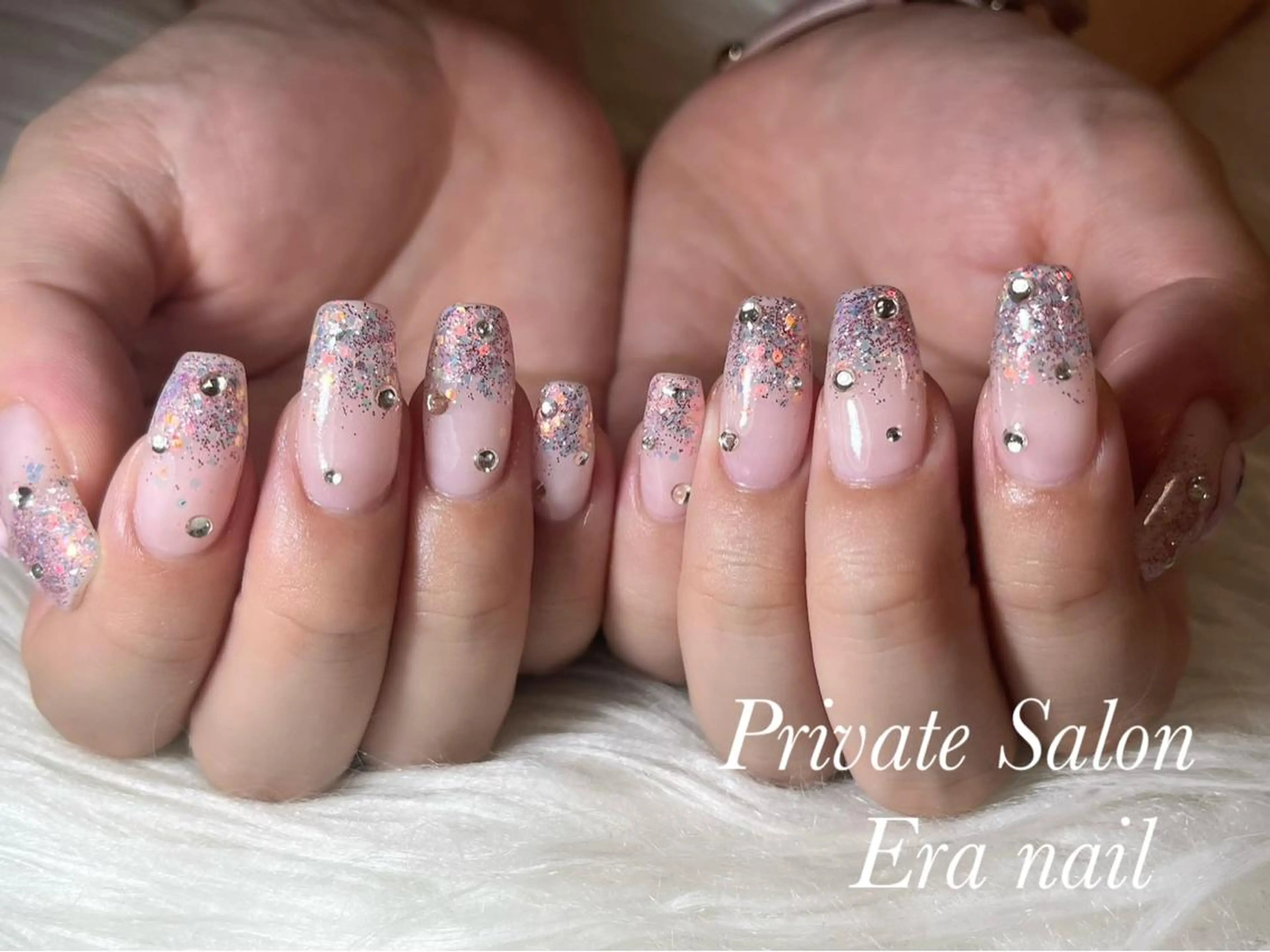 ネイル グラデーション ラメ(グリッター) ラメグラデーション ハンドネイル Era nailのネイルデザイン