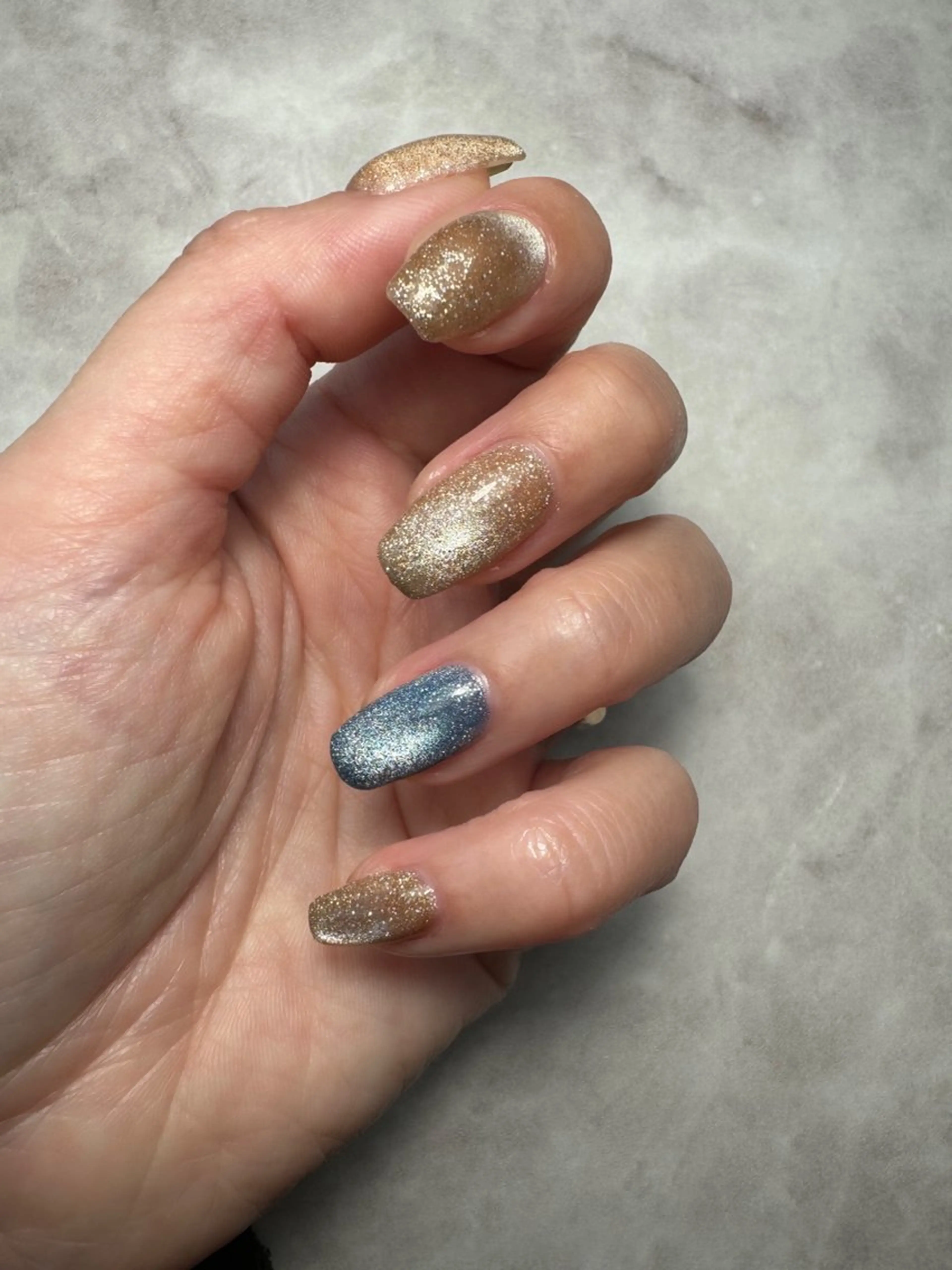 ネイル フラッシュネイル フラッシュマグ ハンドネイル CALMO WORKSのネイルデザイン