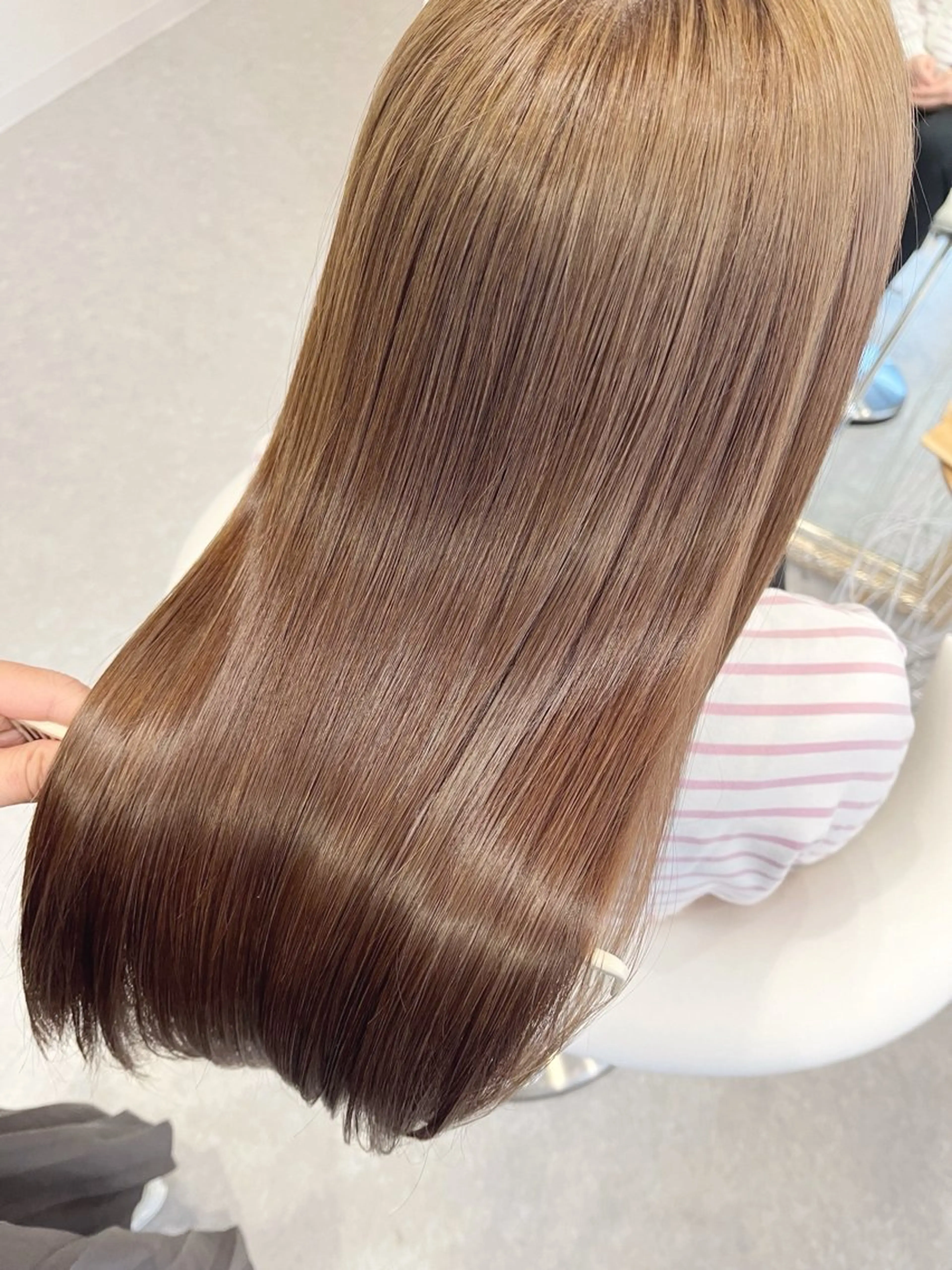 ロング カラー 【岡山/pilina 】白井美緒のヘアスタイル