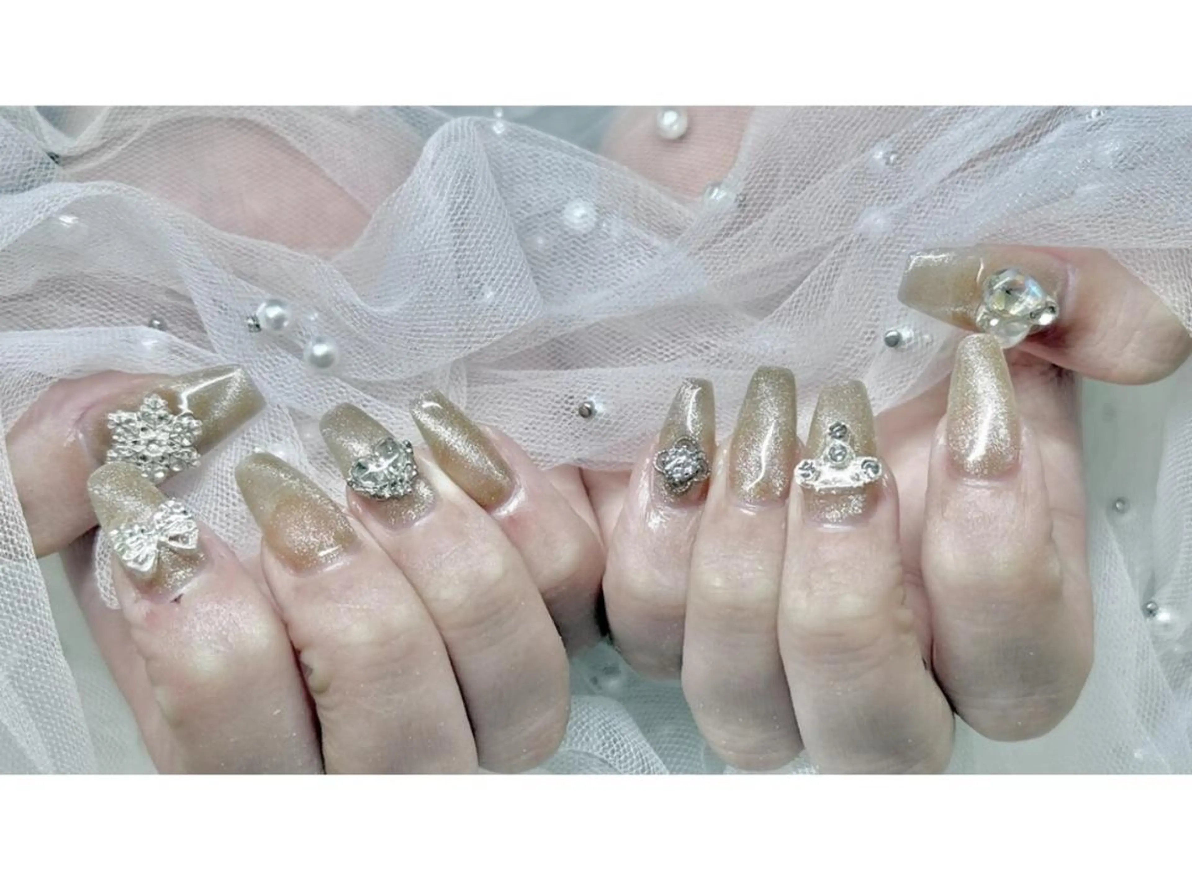 ネイル 🐳彩羽チップ 長さだし専門🐳のネイルデザイン