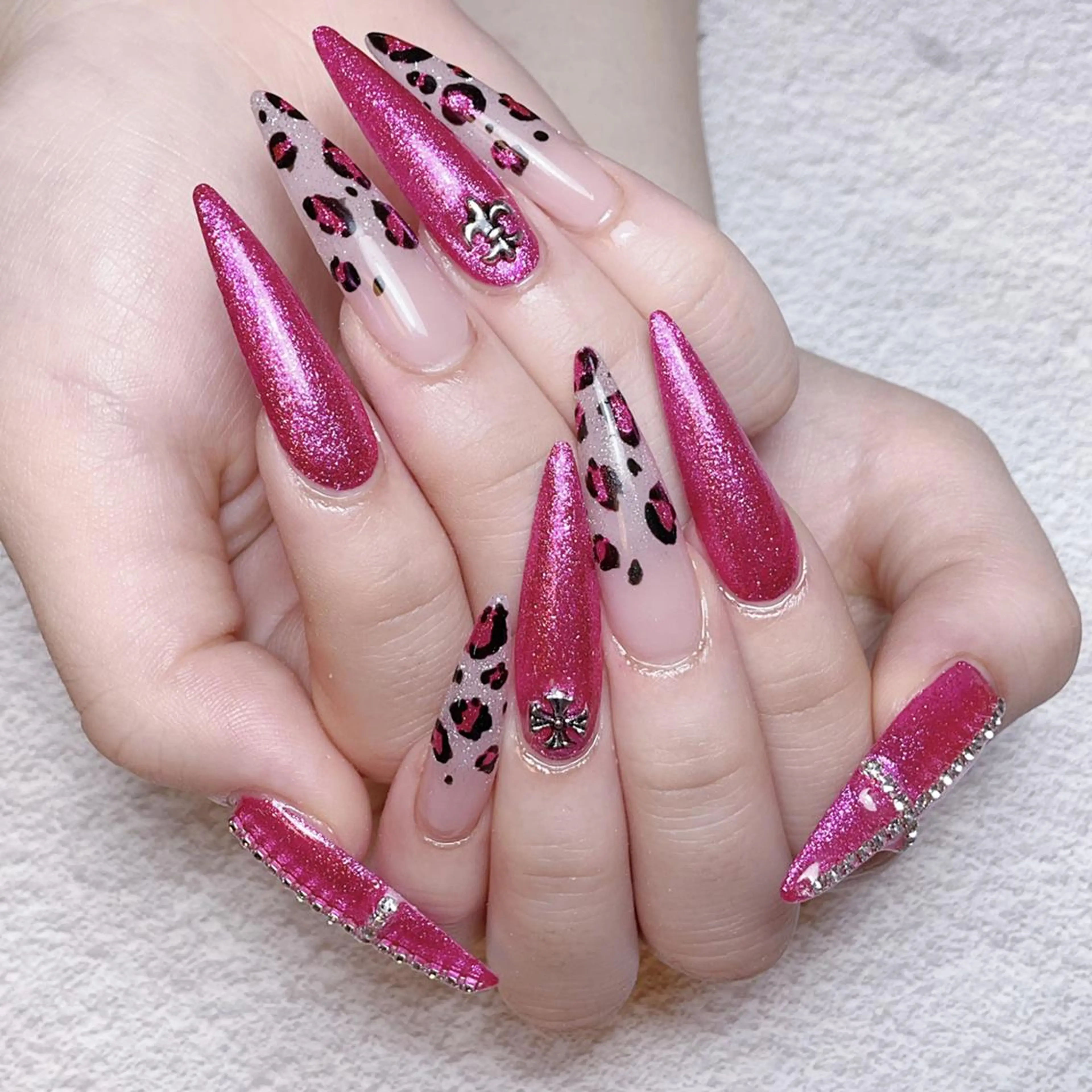 ネイル ハンドネイル 🩵Yun nail Salon 🩵のネイルデザイン