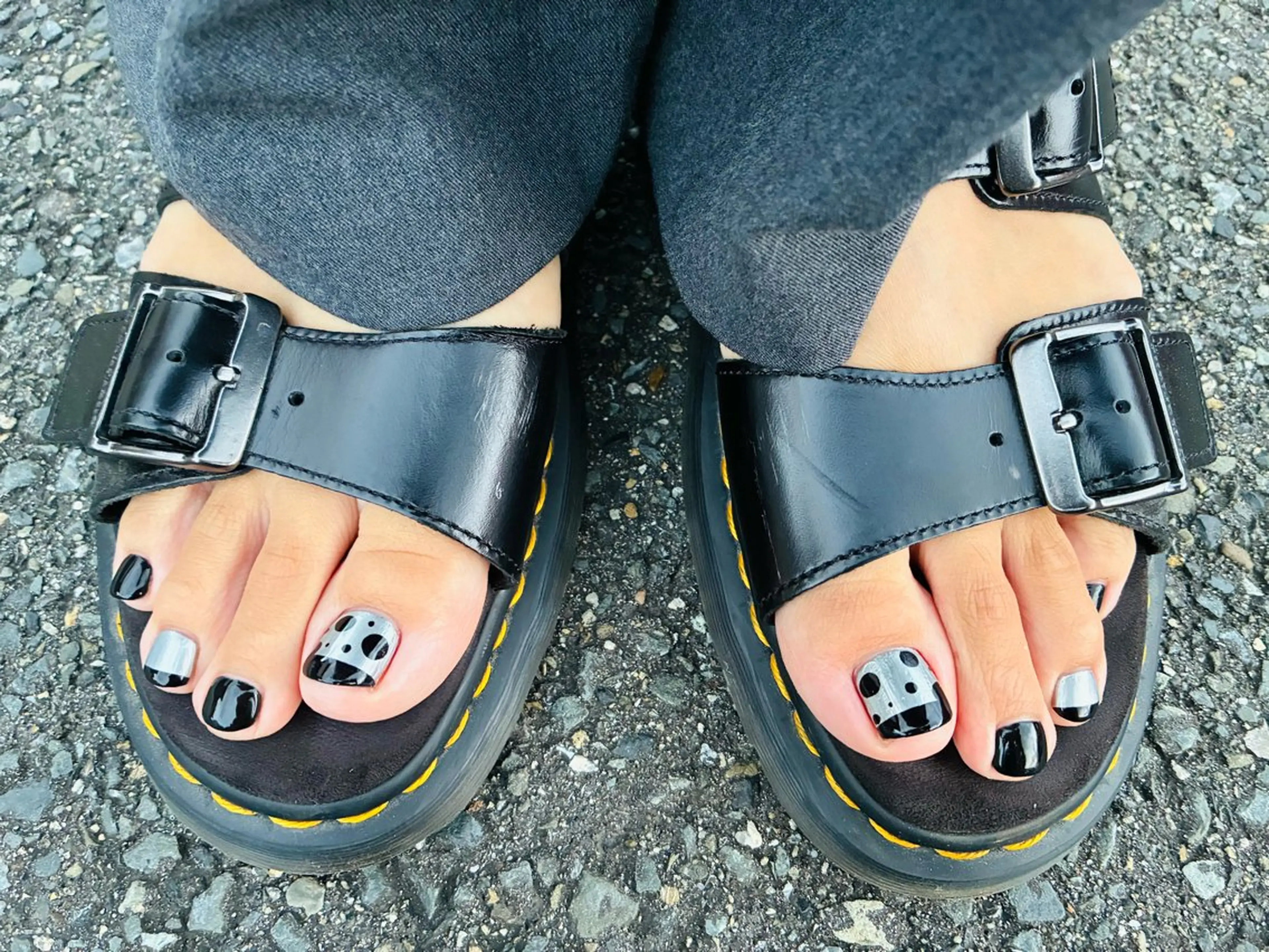 ネイル フットネイル シルバー SKY/☺︎nico エスケーワイ　ニコのネイルデザイン