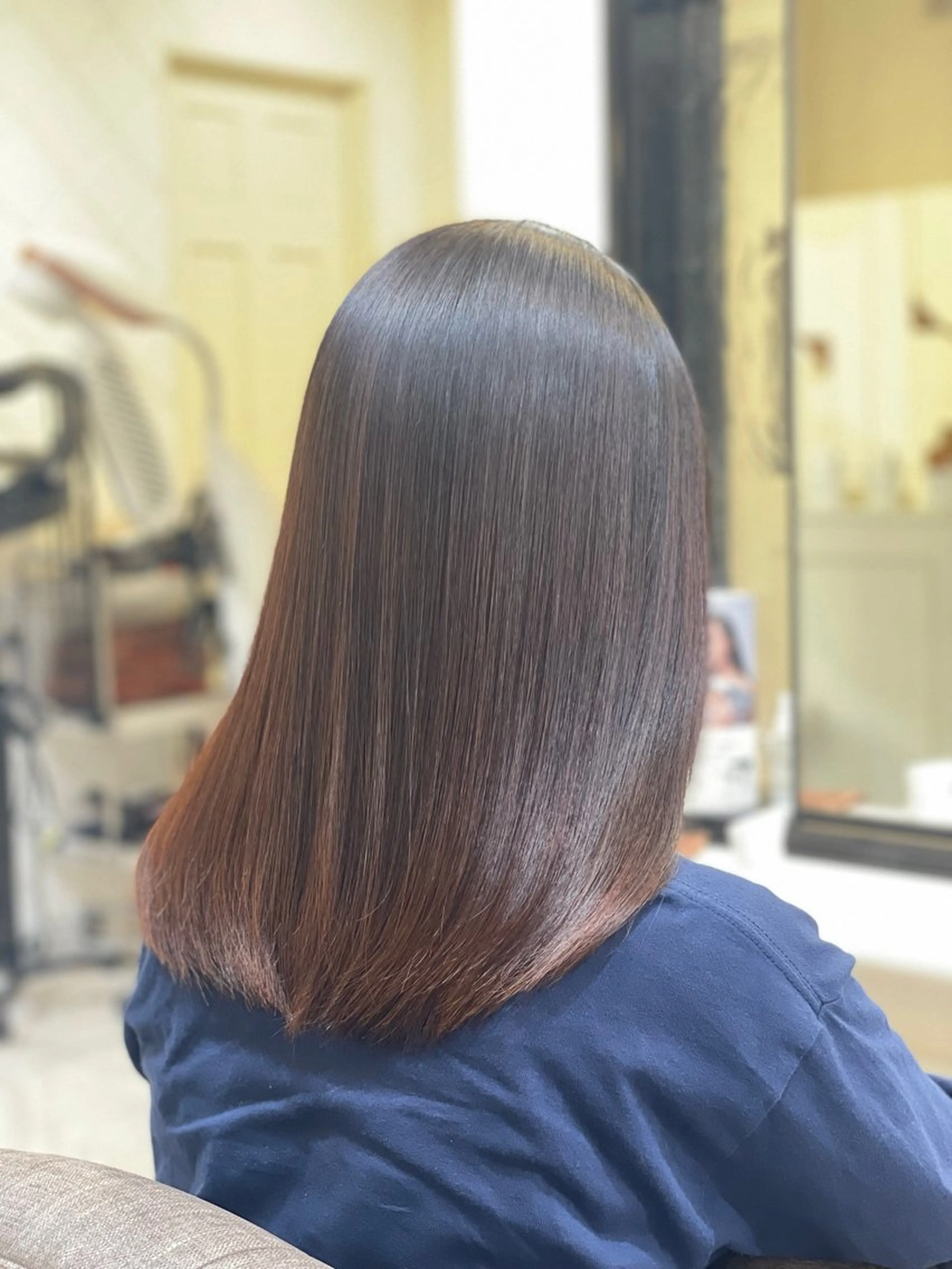 ミディアム 縮毛矯正 ヘアカラー 小島嵩人 縮毛矯正 髪質改善のヘアスタイル