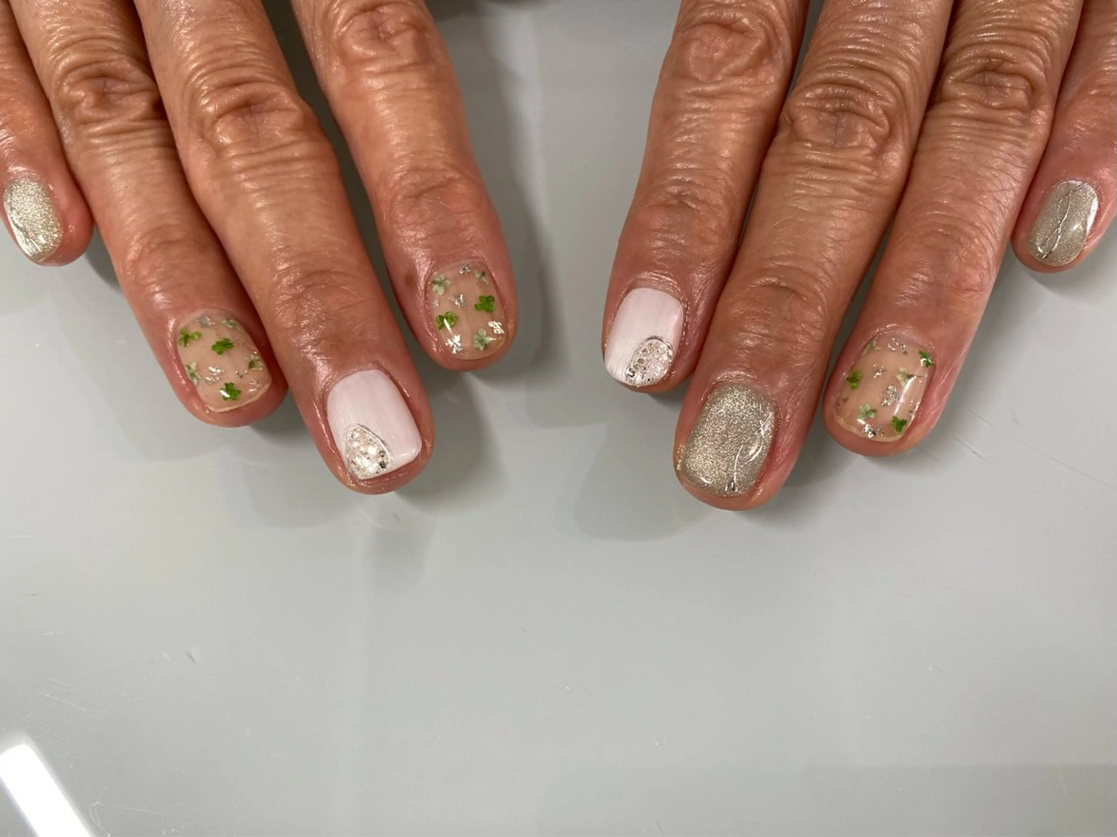 ネイル ハンドネイル Nailist Yasucoのネイルデザイン