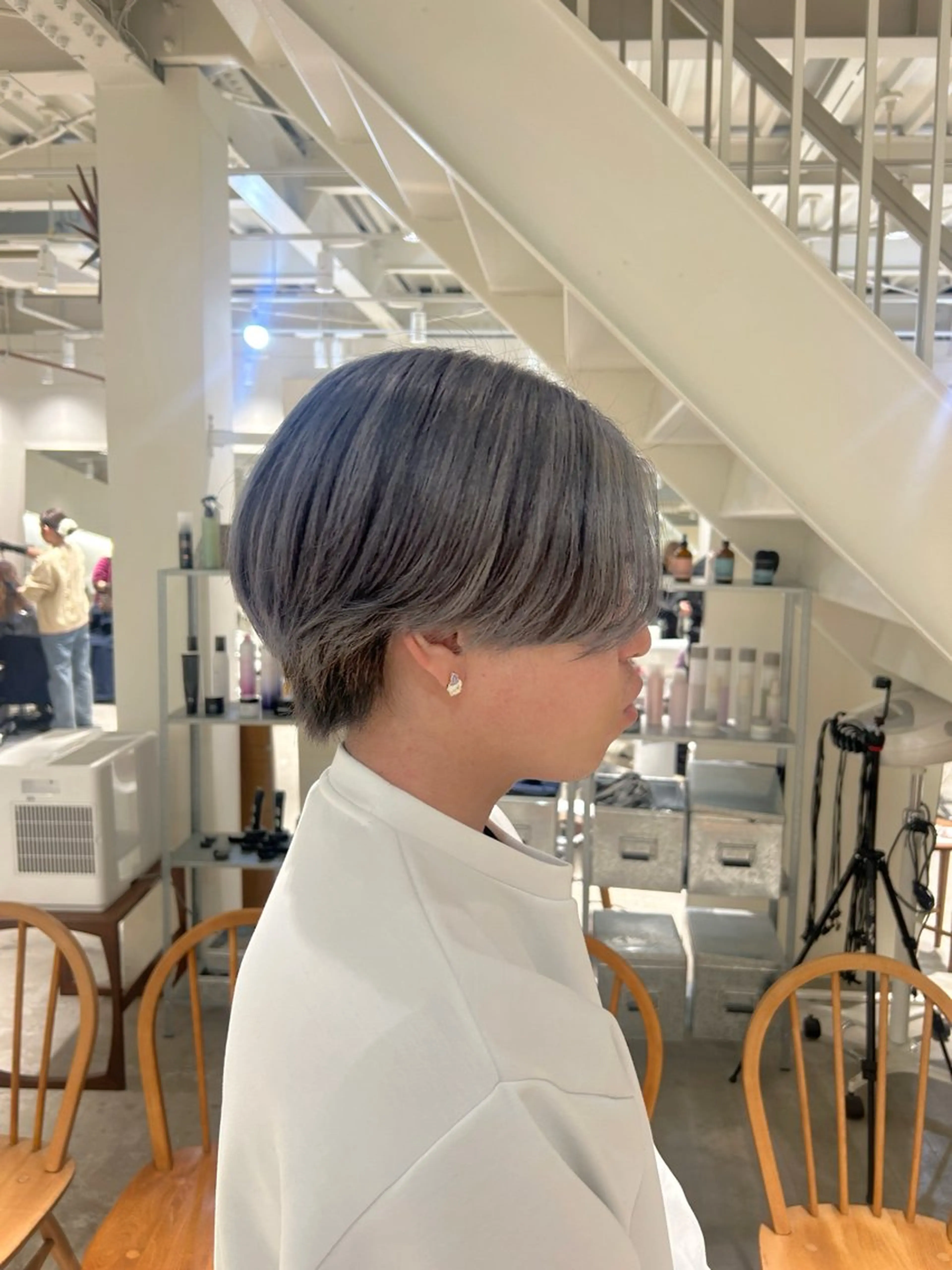 ショート カラー ヘアカラー 篠原 若奈のヘアスタイル